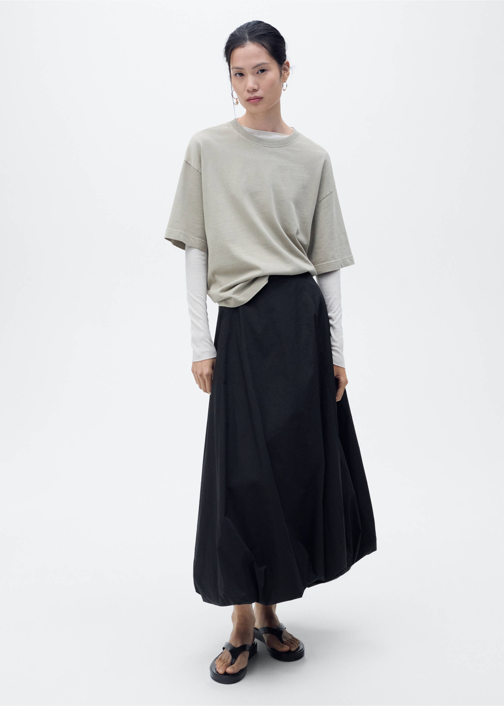 Balloon midi skirt - General plane, Black. Ref: 87048264-00.
