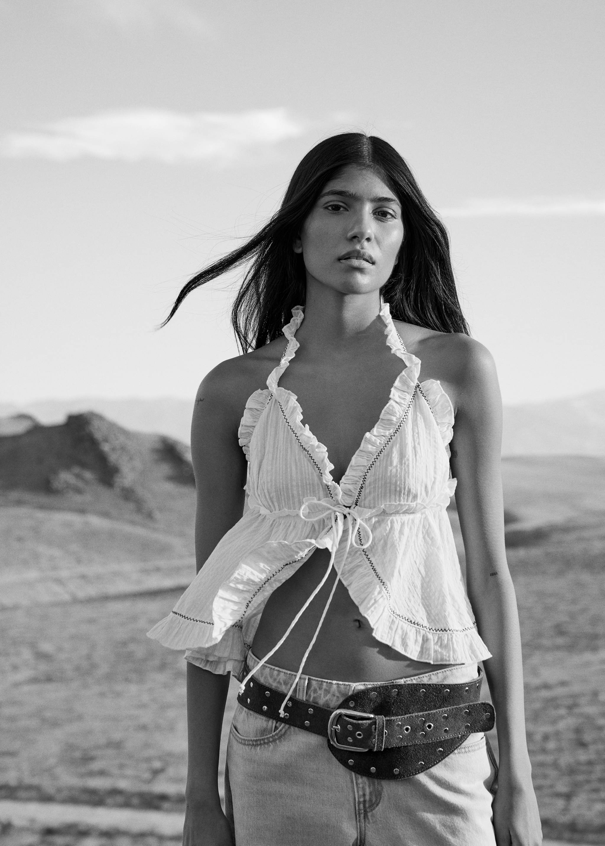 Wide studded leather belt - Details of the article 5