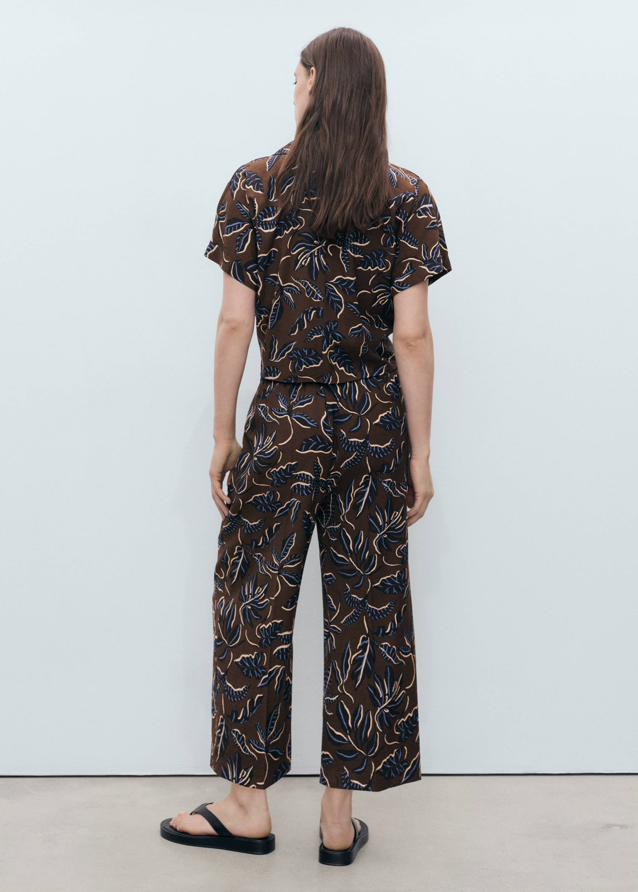 Printed culotte trousers - Reverse of the article