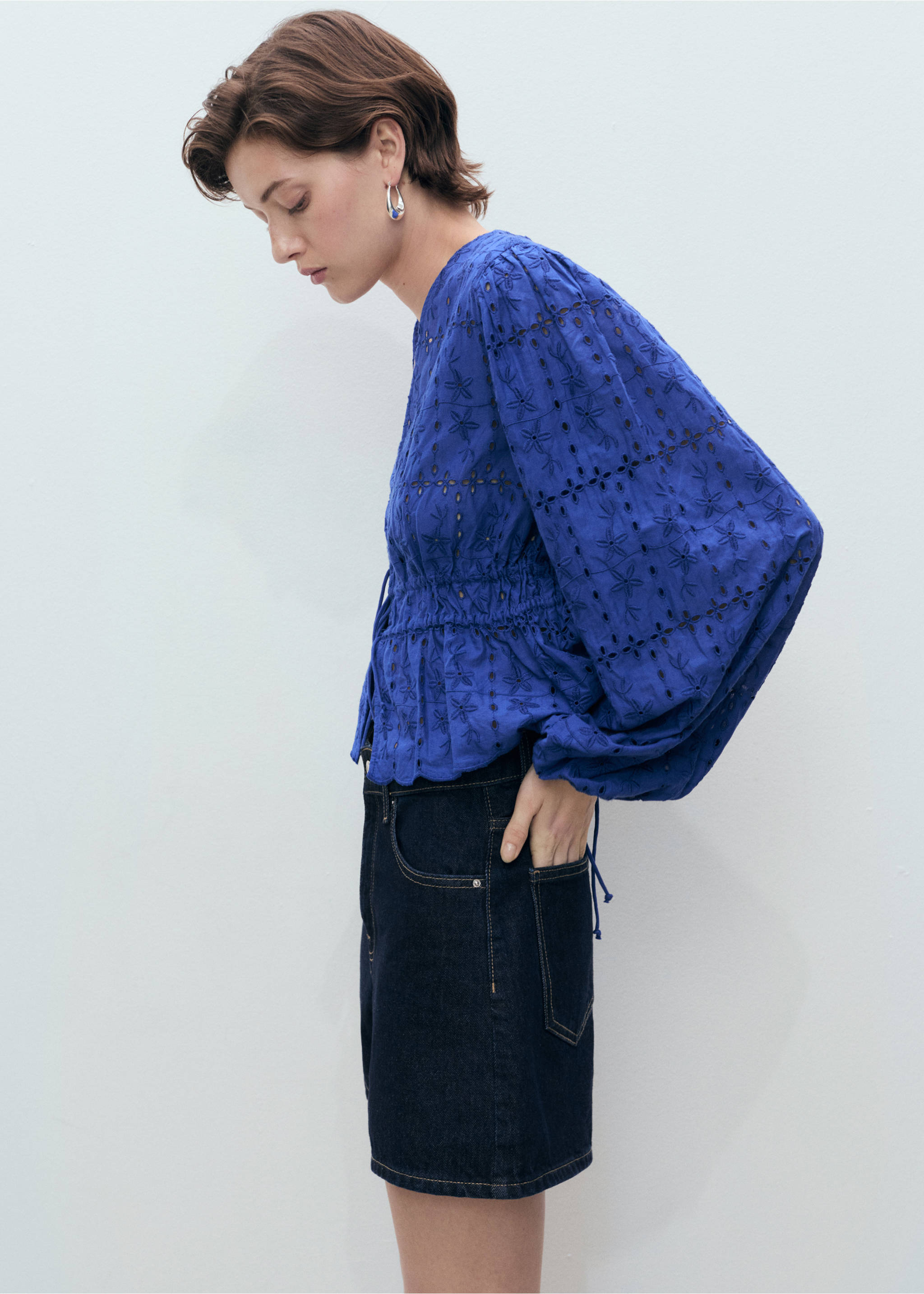 English embroidery blouse with bows - Medium plane, Blue. Ref: 87048649-00.