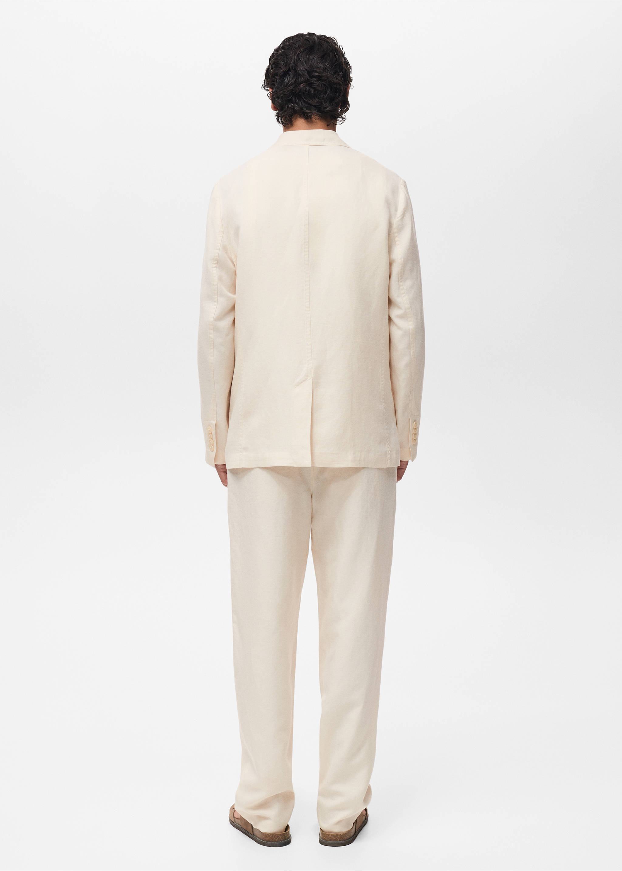 Colbert van een linnen- en lyocellblend - Achterkant van het artikel, Ecru. Ref: 87049207-00.