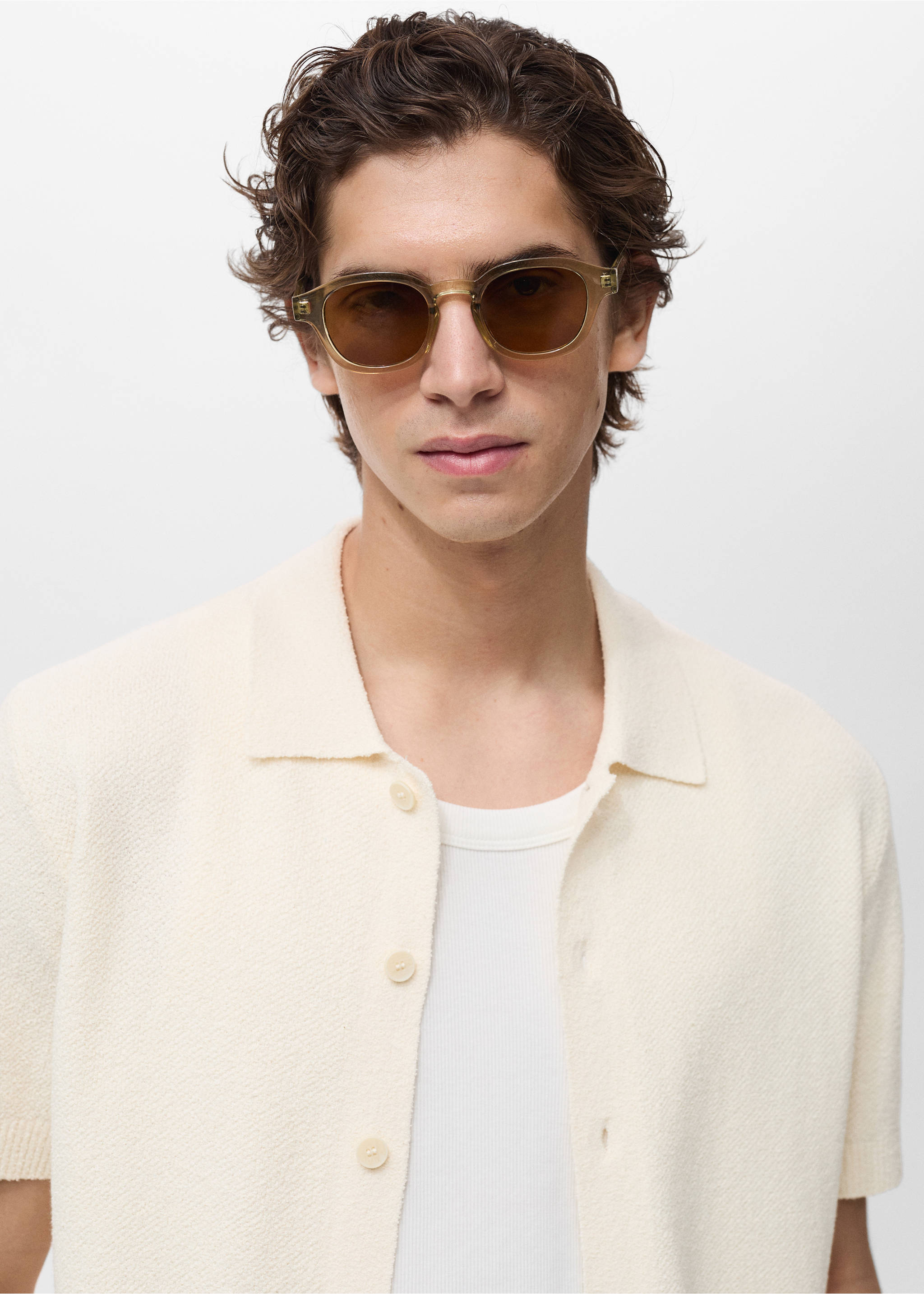 Finom kötésű ing - A termék adatai 1, Elefántcsontfehér. Ref: 87049210-00.