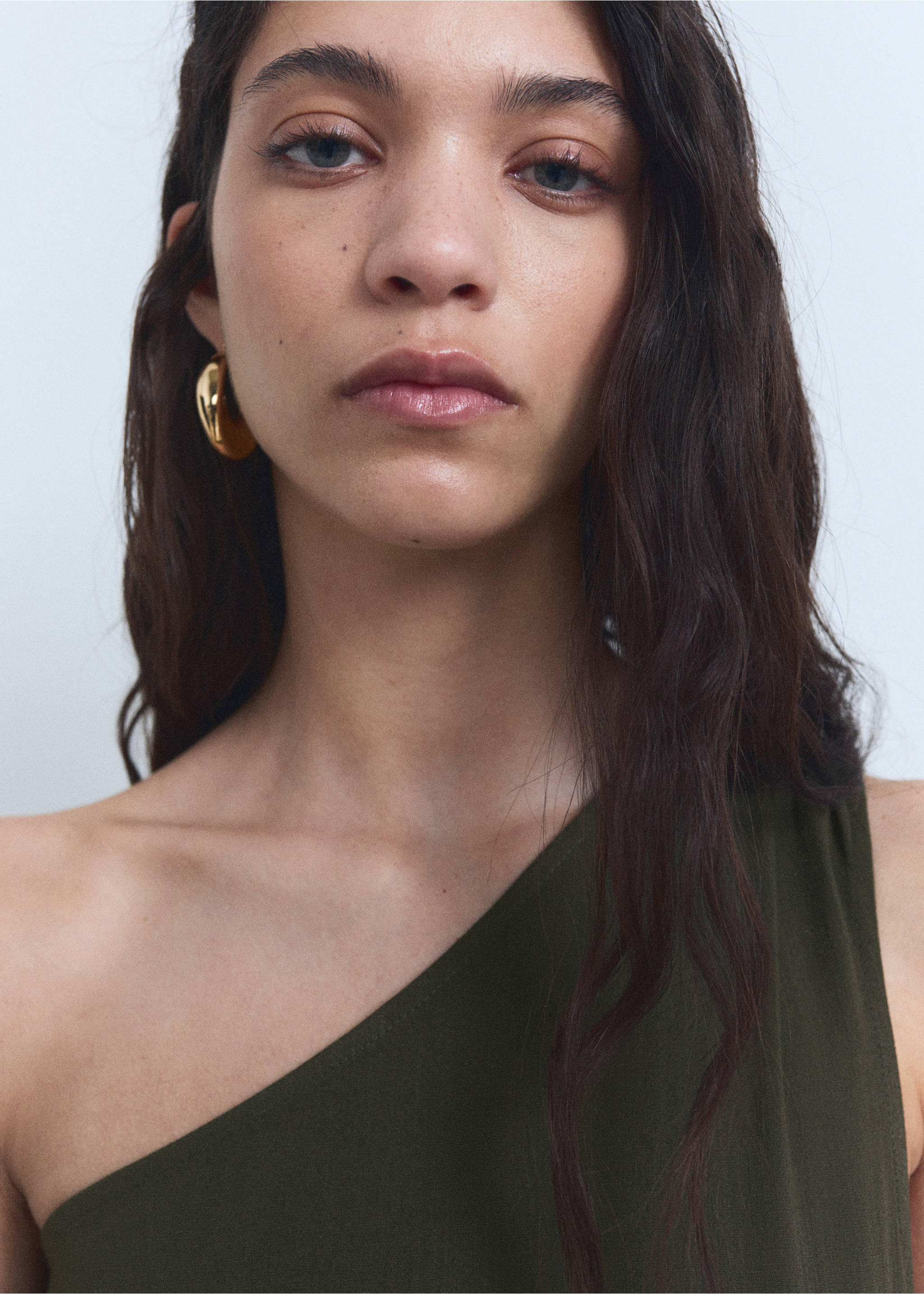 Vestido longo assimétrico balão - Pormenor do artigo 1, Caqui. Ref: 87049212-00.