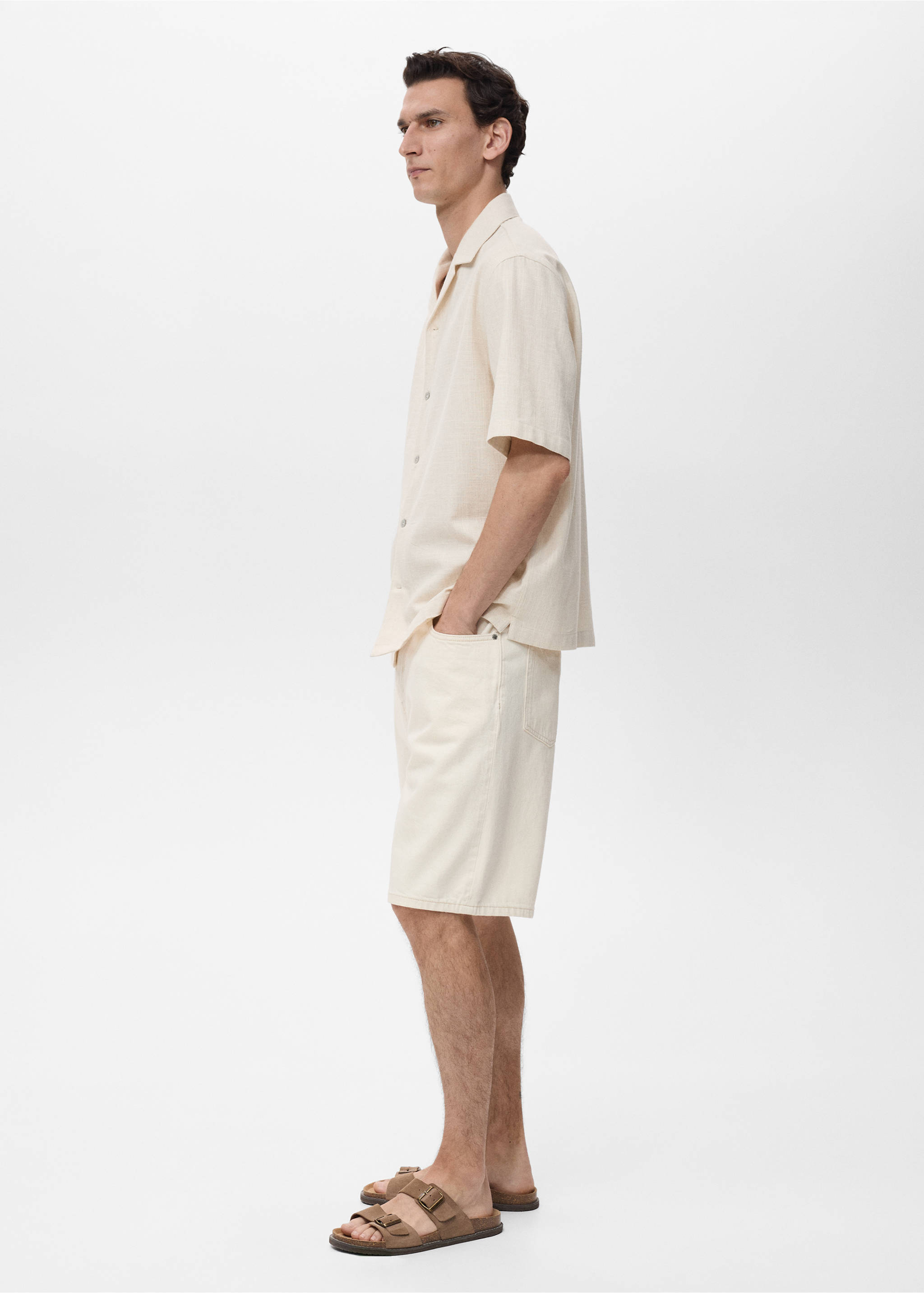 Slim Fit-Hemd aus Baumwolle mit Leinen - Detail des Artikels 2, Elfenbeinweiß. Ref: 87049217-00.