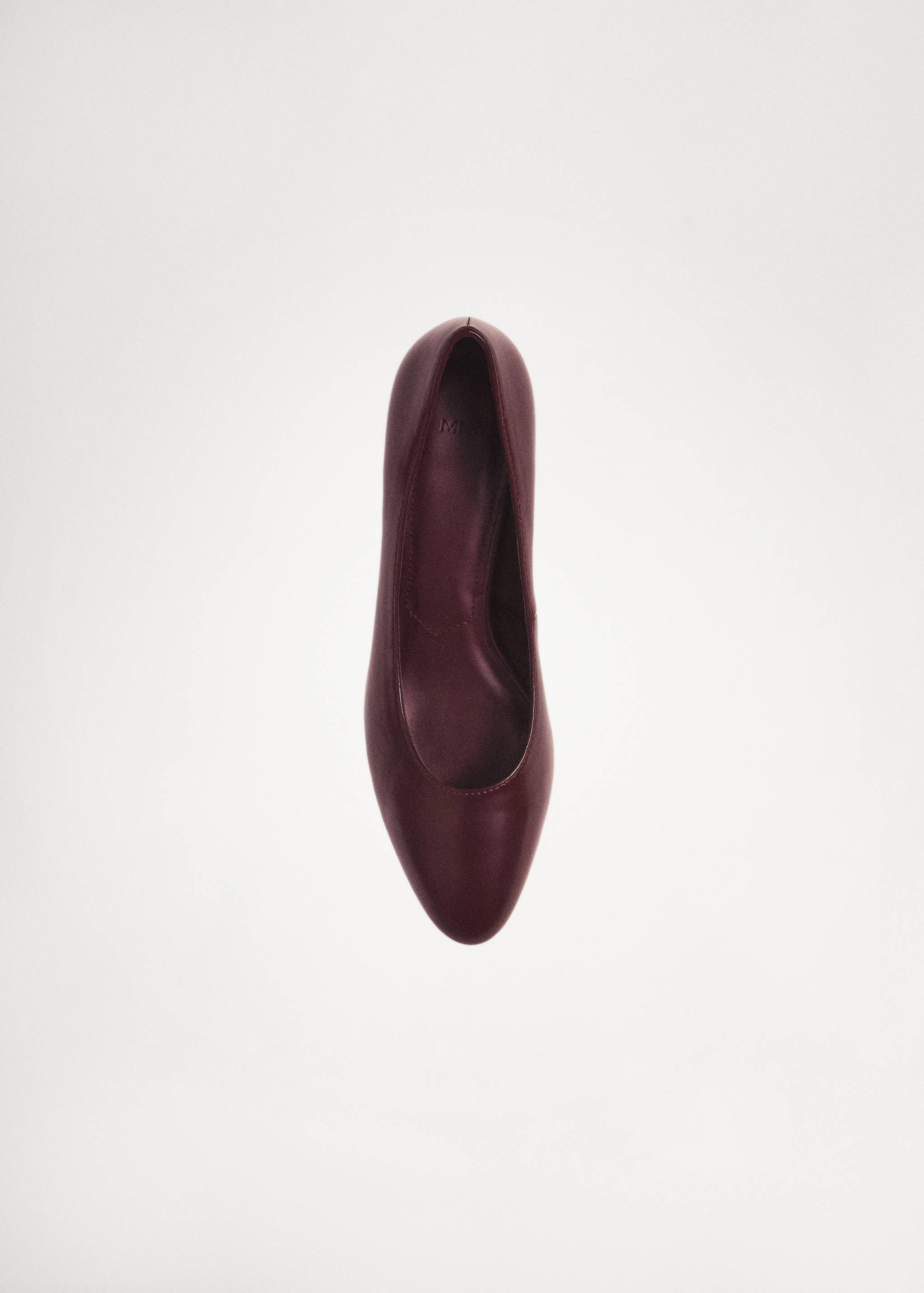 Kerek orrú cicasarkú cipő - A termék adatai 5