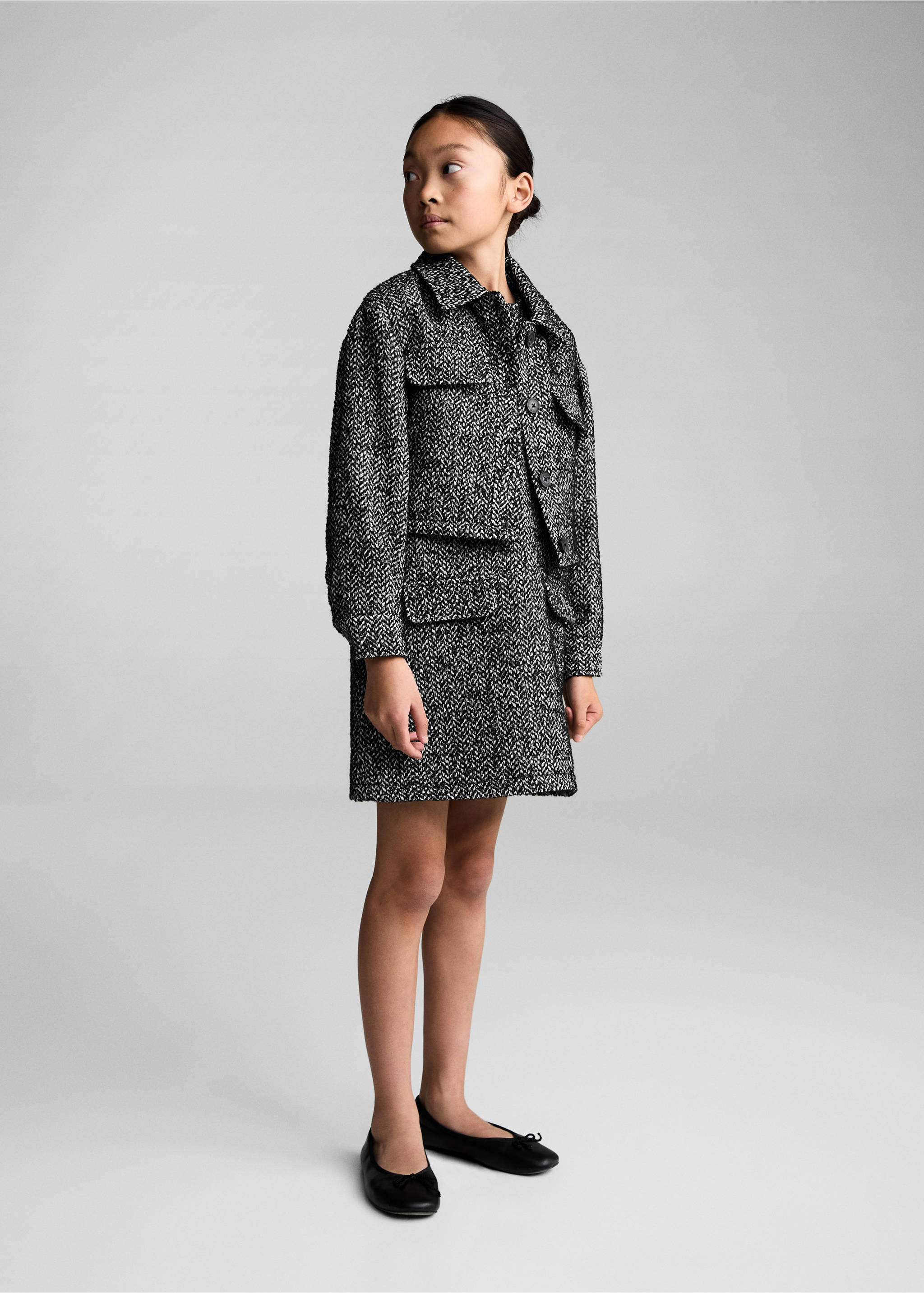 Crop-Jacke mit Fischgrätmuster - Allgemeine Ansicht, Schwarz. Ref: 87050229-00.