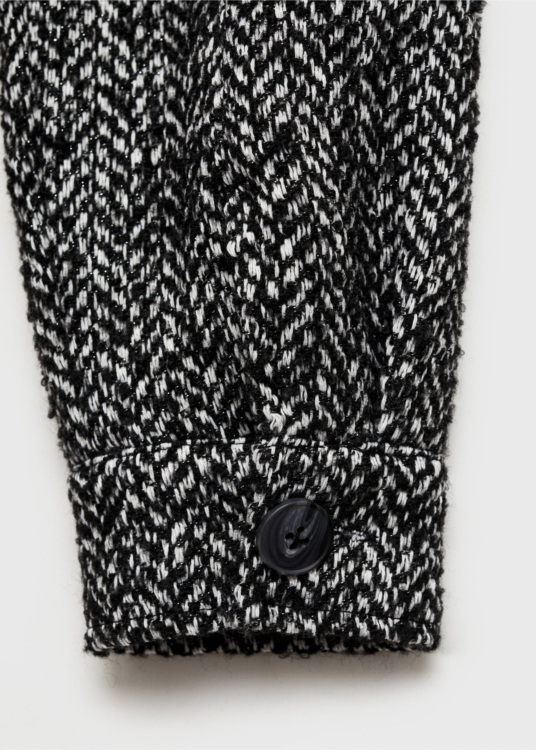 Crop-Jacke mit Fischgrätmuster - Detail des Artikels 0, Schwarz. Ref: 87050229-00.