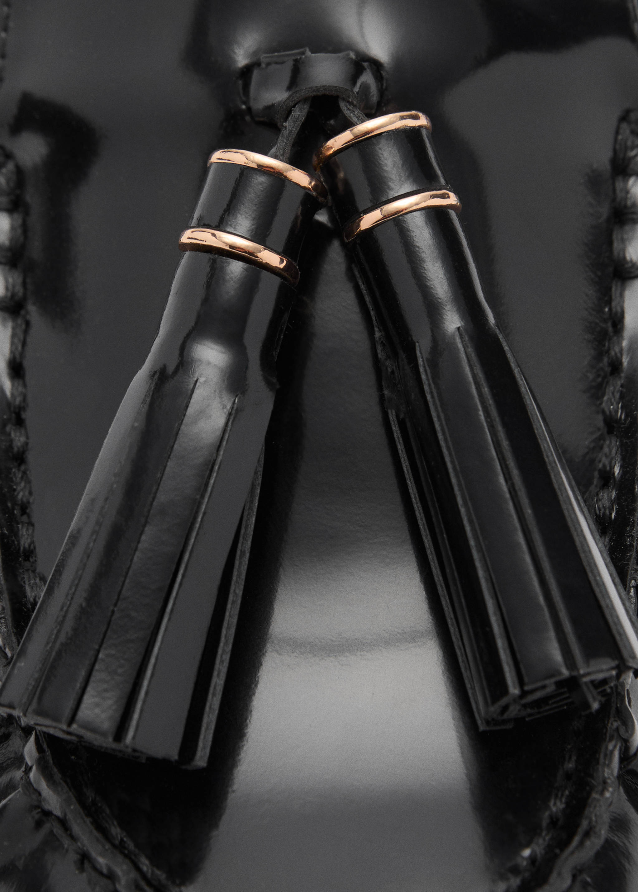 Leather loafers with tassels - Details of the article 2