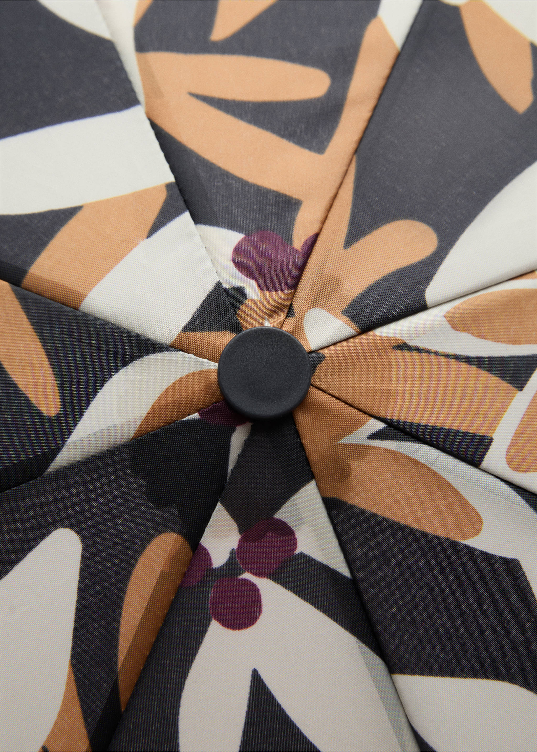 Flower print umbrella - Details of the article 1, Black. Ref: 87050239-00.