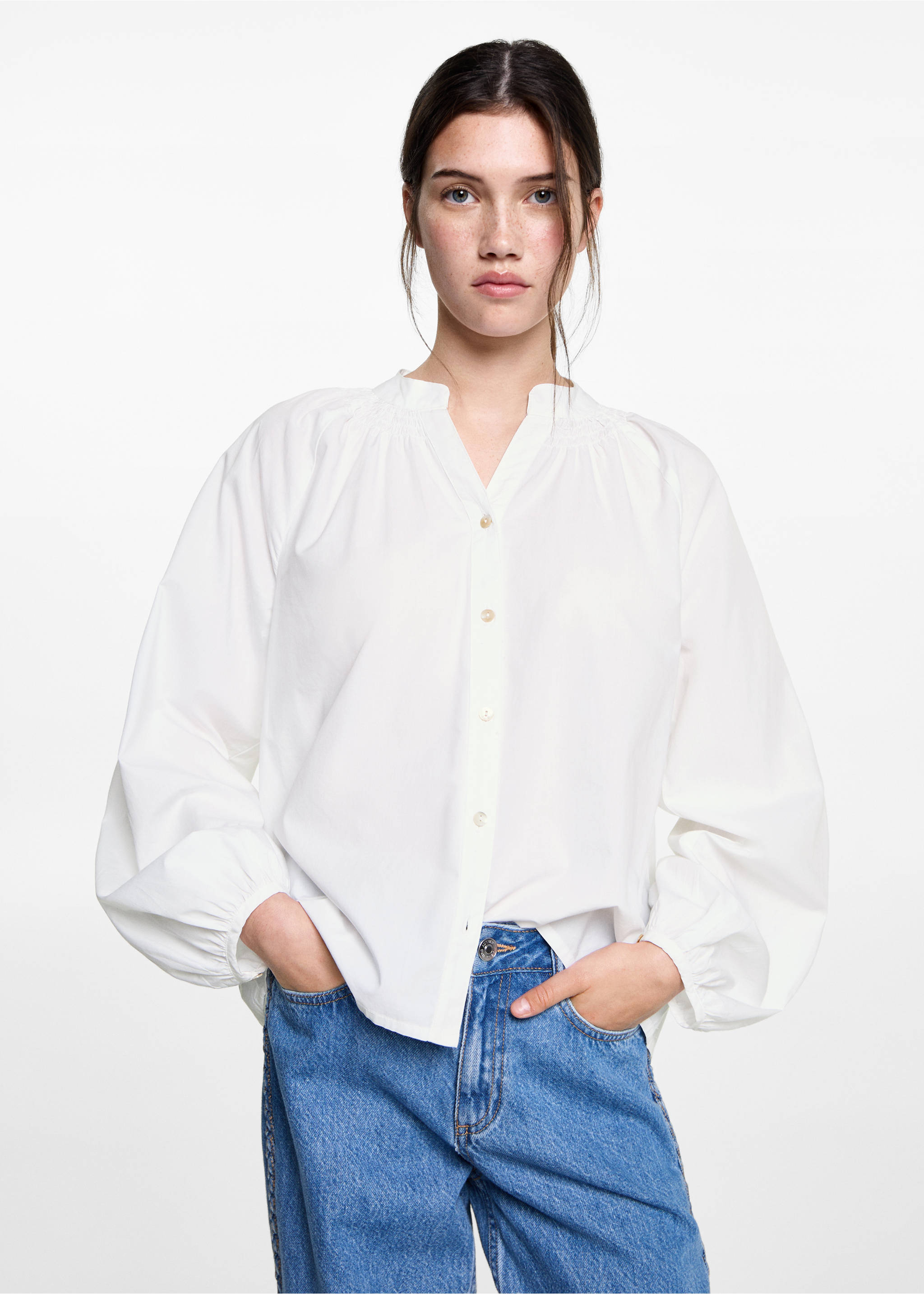 Puffed sleeves shirt - Medium plane, Off White. Ref: 87050259-00.