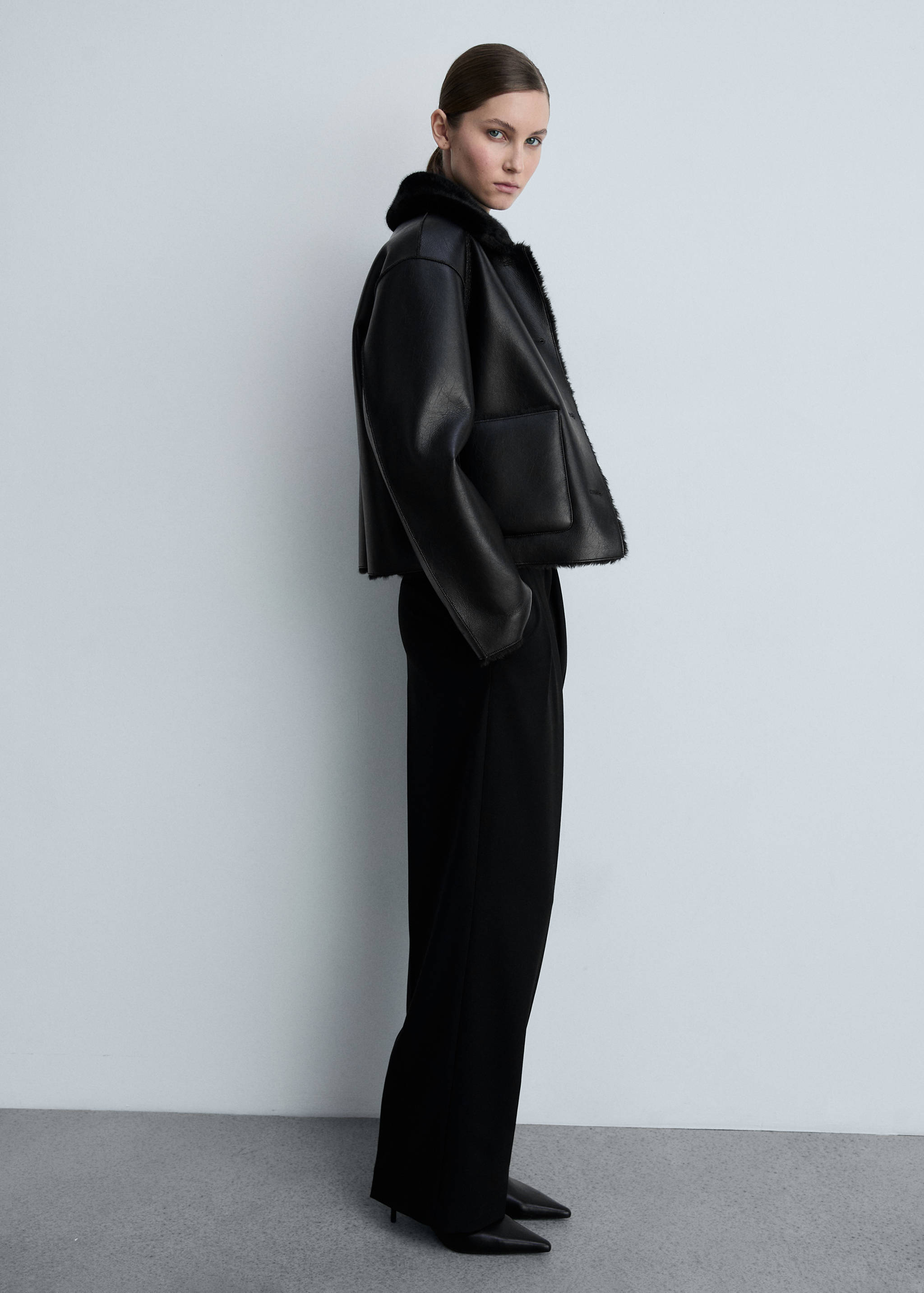 Spitze Stiefel mit Reißverschluss - Allgemeine Ansicht