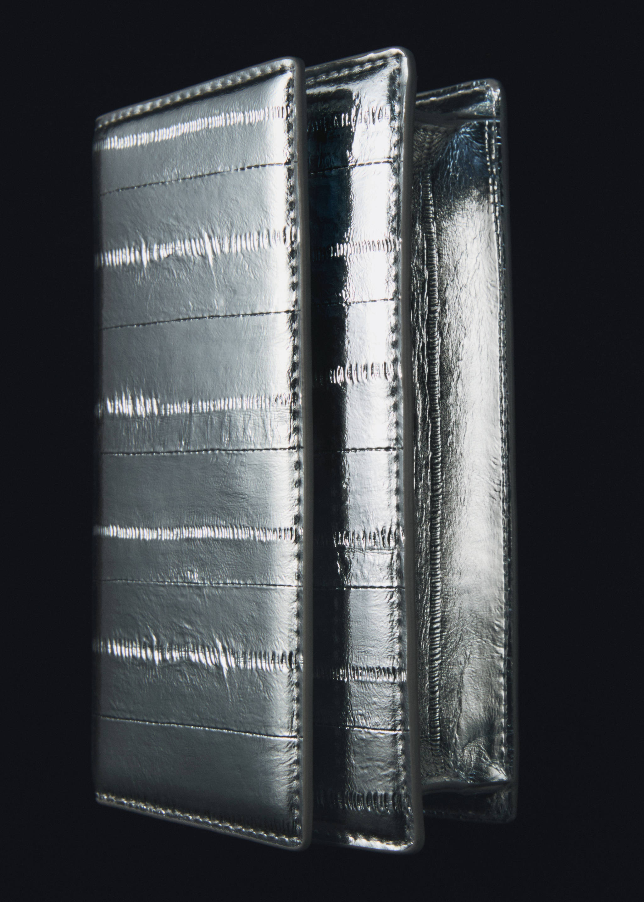 Textured faux-leather bag - General plane