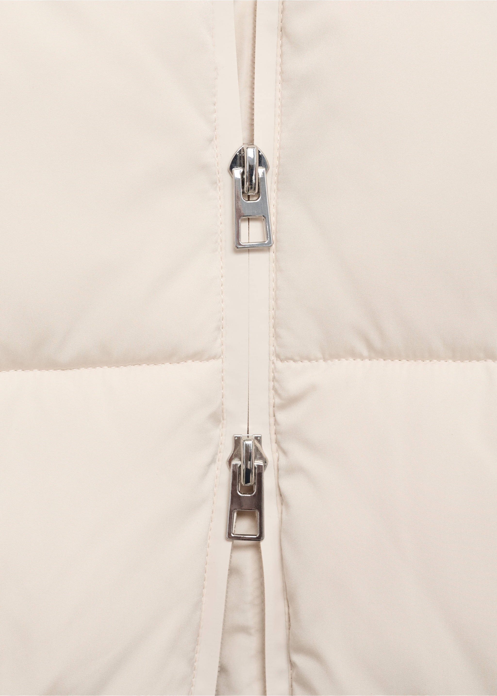 Midi quilted anorak with hood - Details of the article 8, Ecru. Ref: 87050306-00.