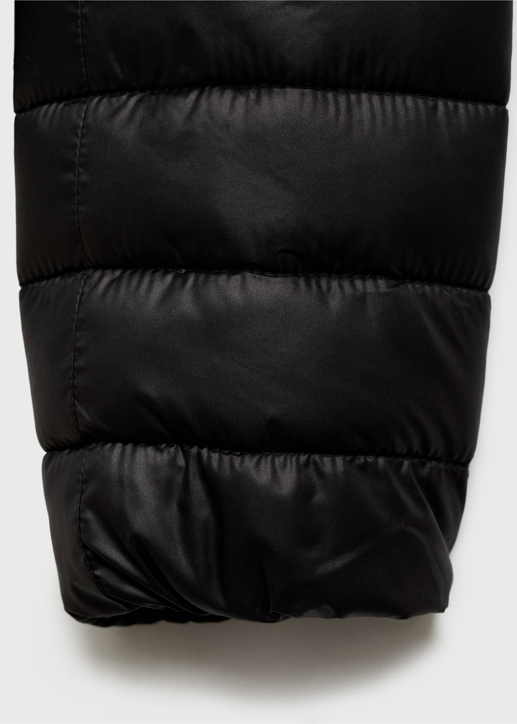 Anorak corto acolchado bolsillos - Detalle del artículo 0, Negro. Ref: 87050349-00.