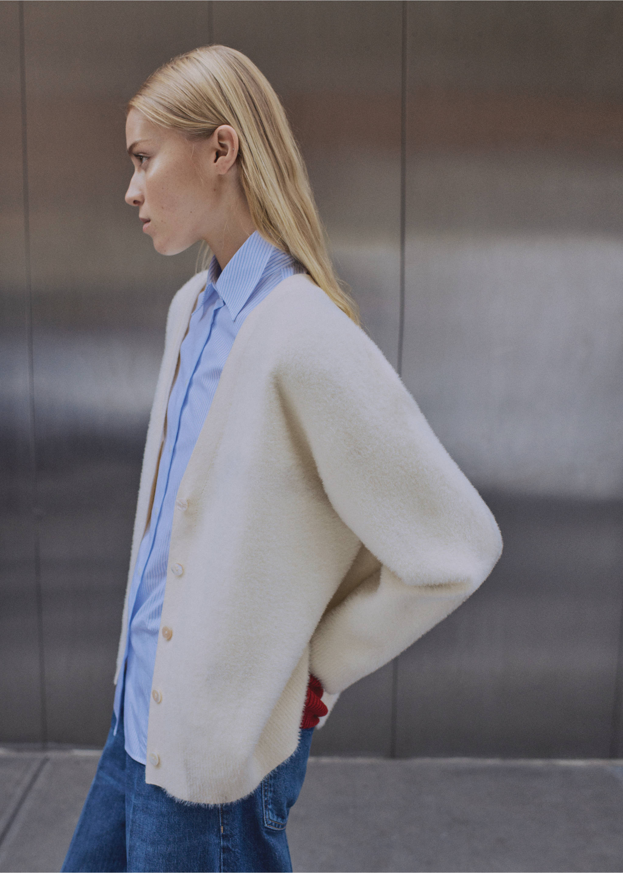 Faux-fur knitted cardigan - General plane, Ecru. Ref: 87050352-00.