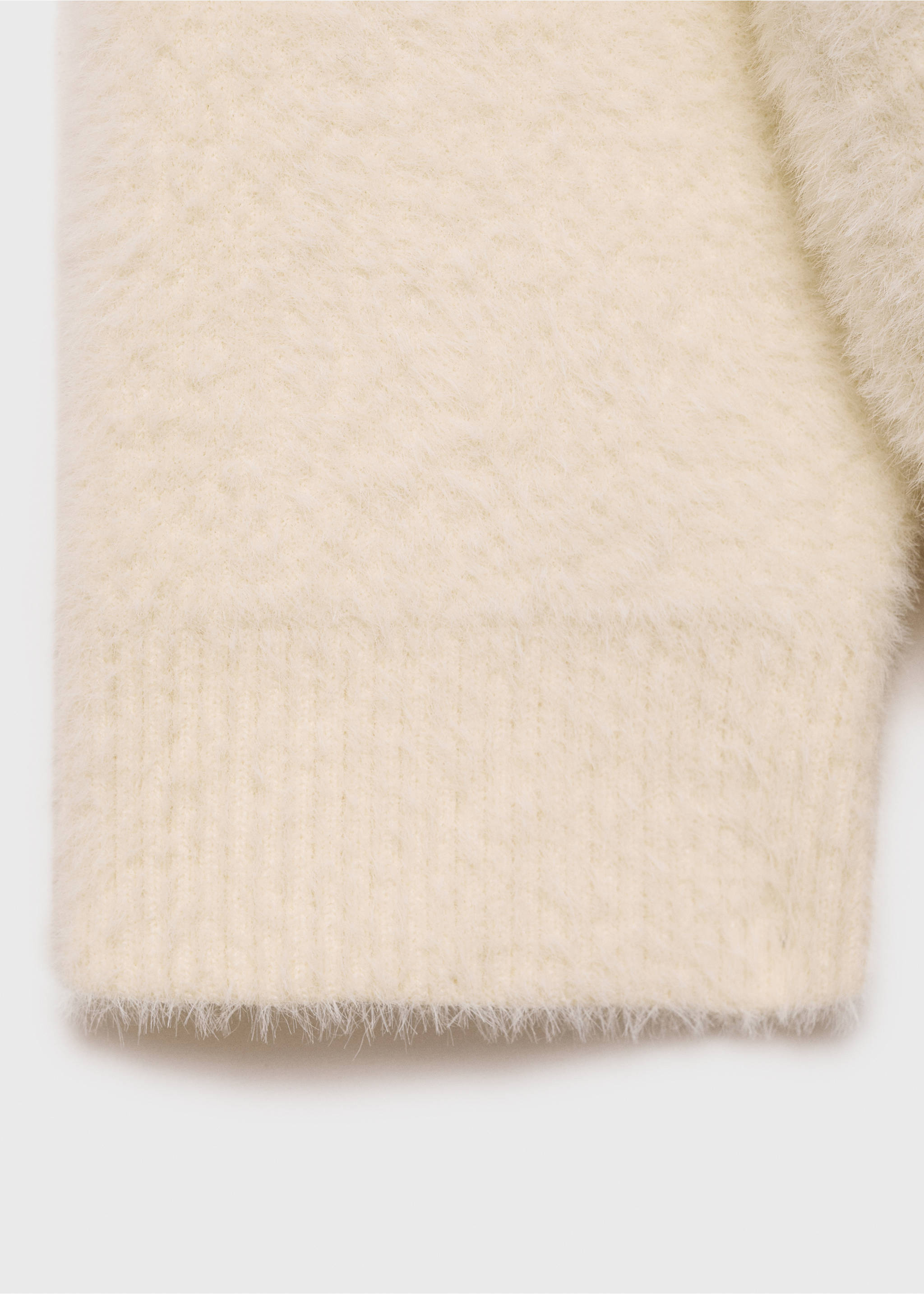 Faux-fur knitted cardigan - Details of the article 0, Ecru. Ref: 87050352-00.
