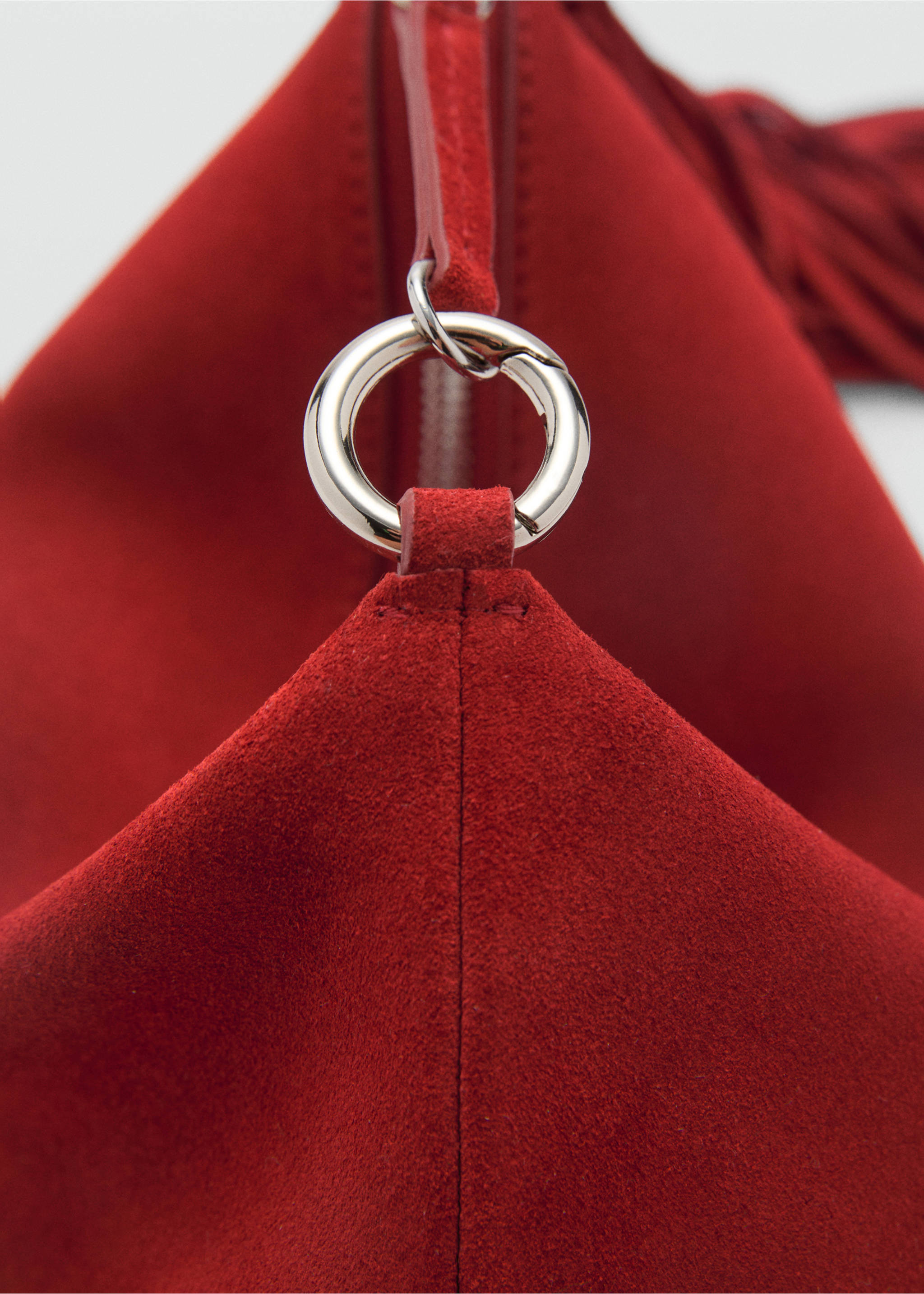 Sac porté main cuir franges - Détail de l'article 1, Rouge. Ref: 87050354-00.