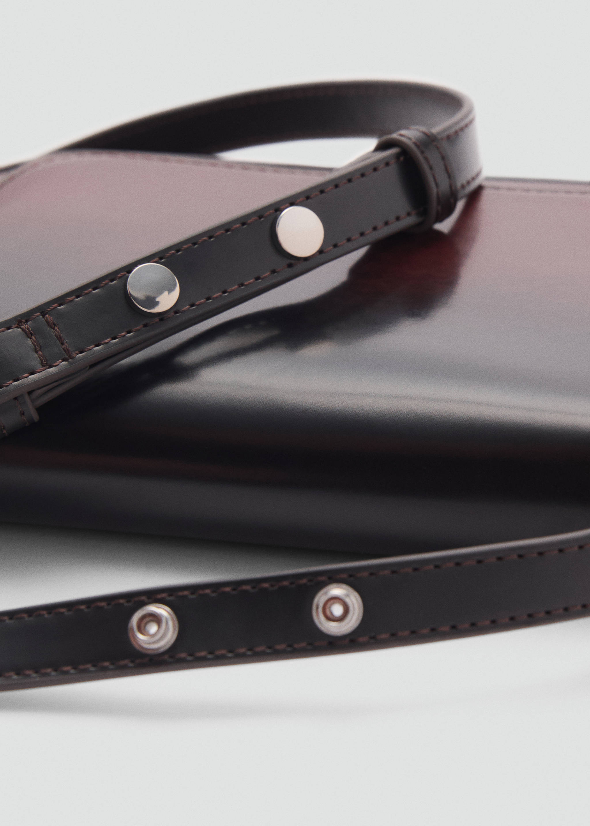 Gradient bag with flap - Details of the article 1