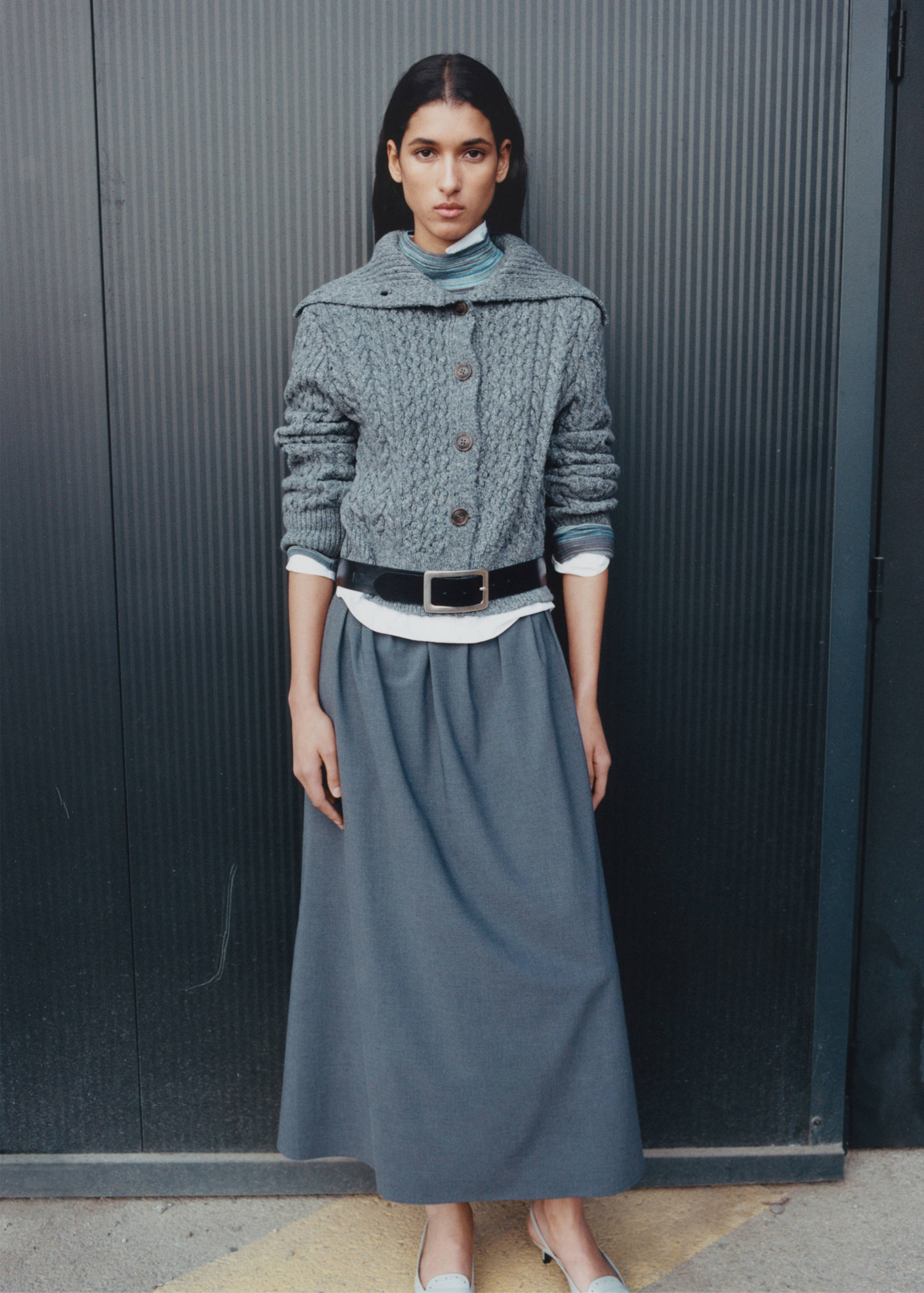 Cabled heather cardigan - Details of the article 7