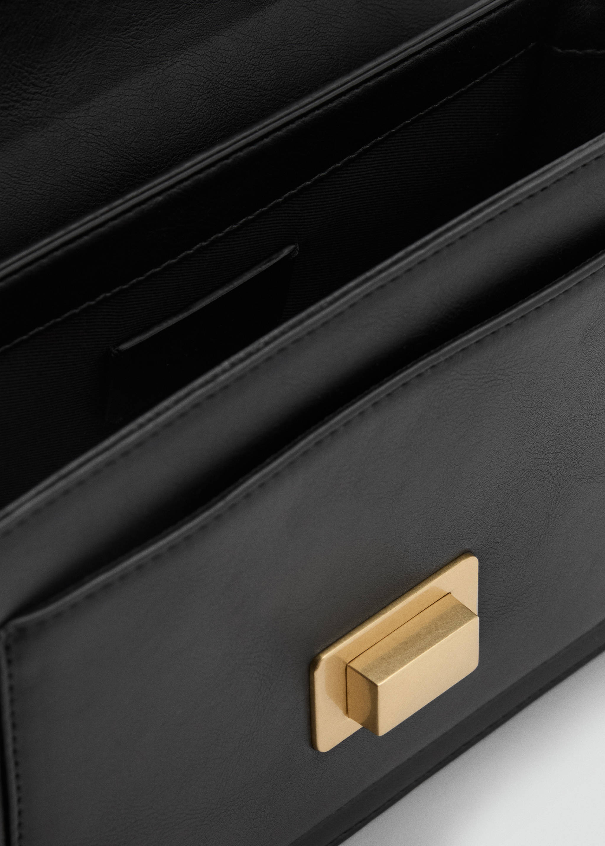 Crossbody bag with flap - Details of the article 1