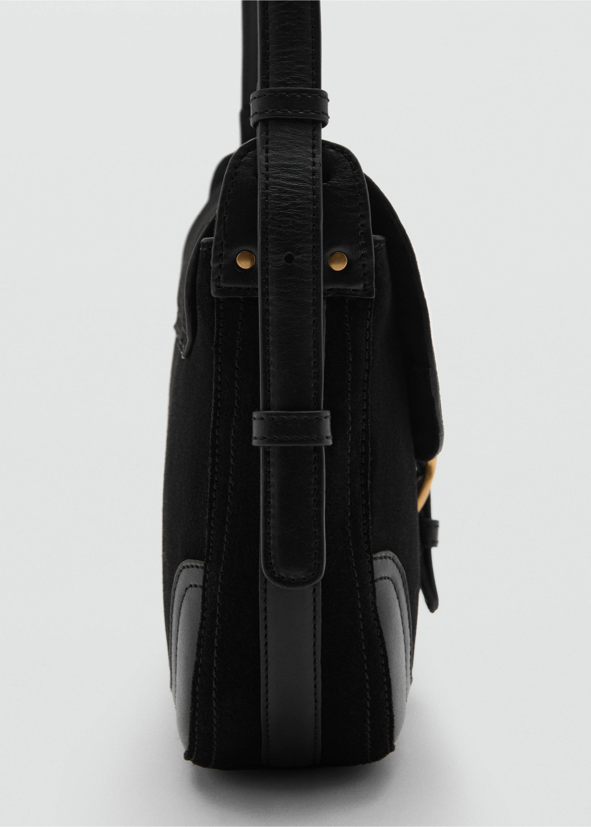 Buckle leather bag - Details of the article 1, Black. Ref: 87050418-00.