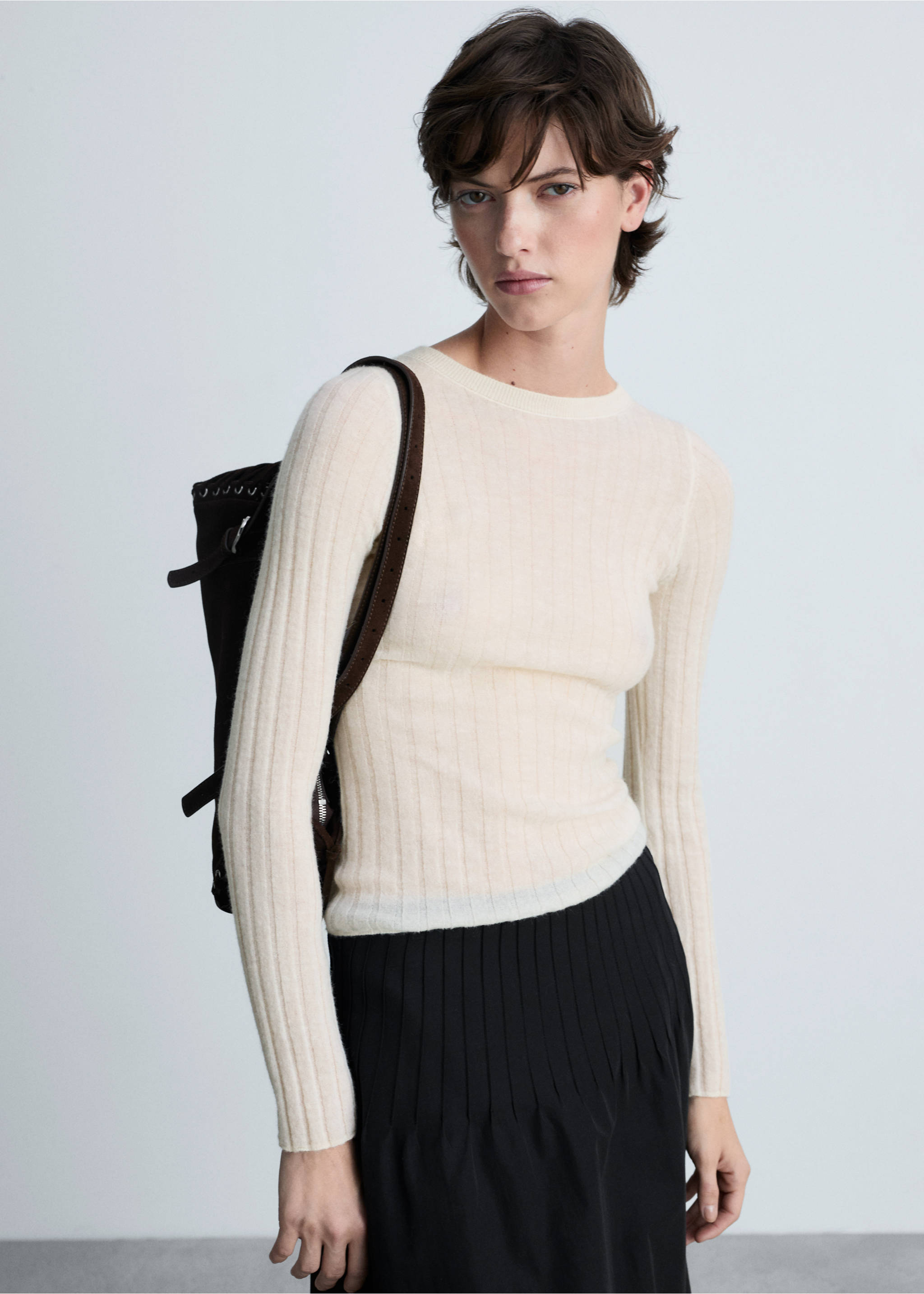 Ribbed round-neck sweater - Medium plane, Off White. Ref: 87050426-00.
