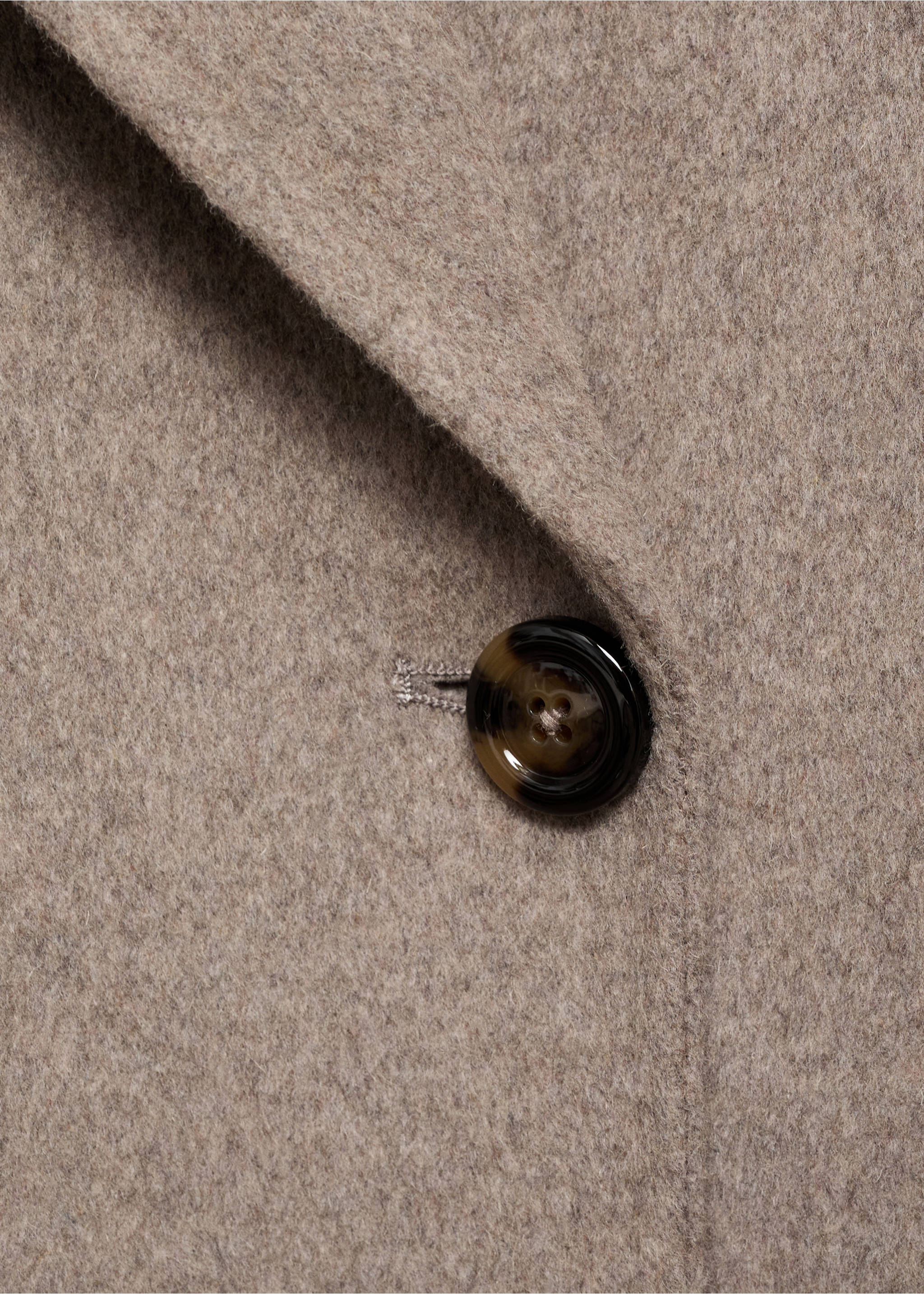 Lange handmade oversized jas - Detail van het artikel 8, Middenbruin. Ref: 87050427-00.