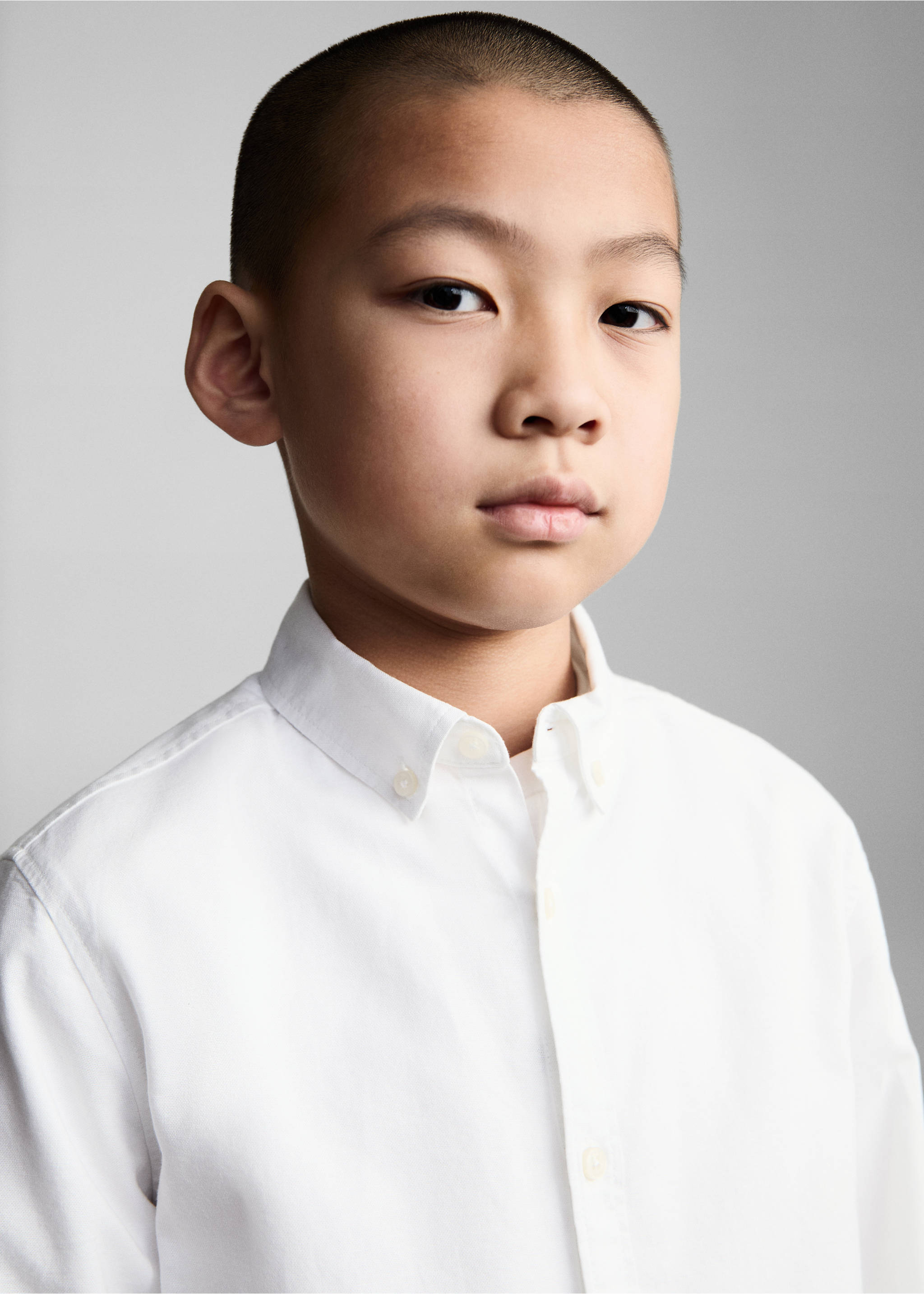 100% cotton Oxford shirt - Details of the article 1, White. Ref: 87050431-00.