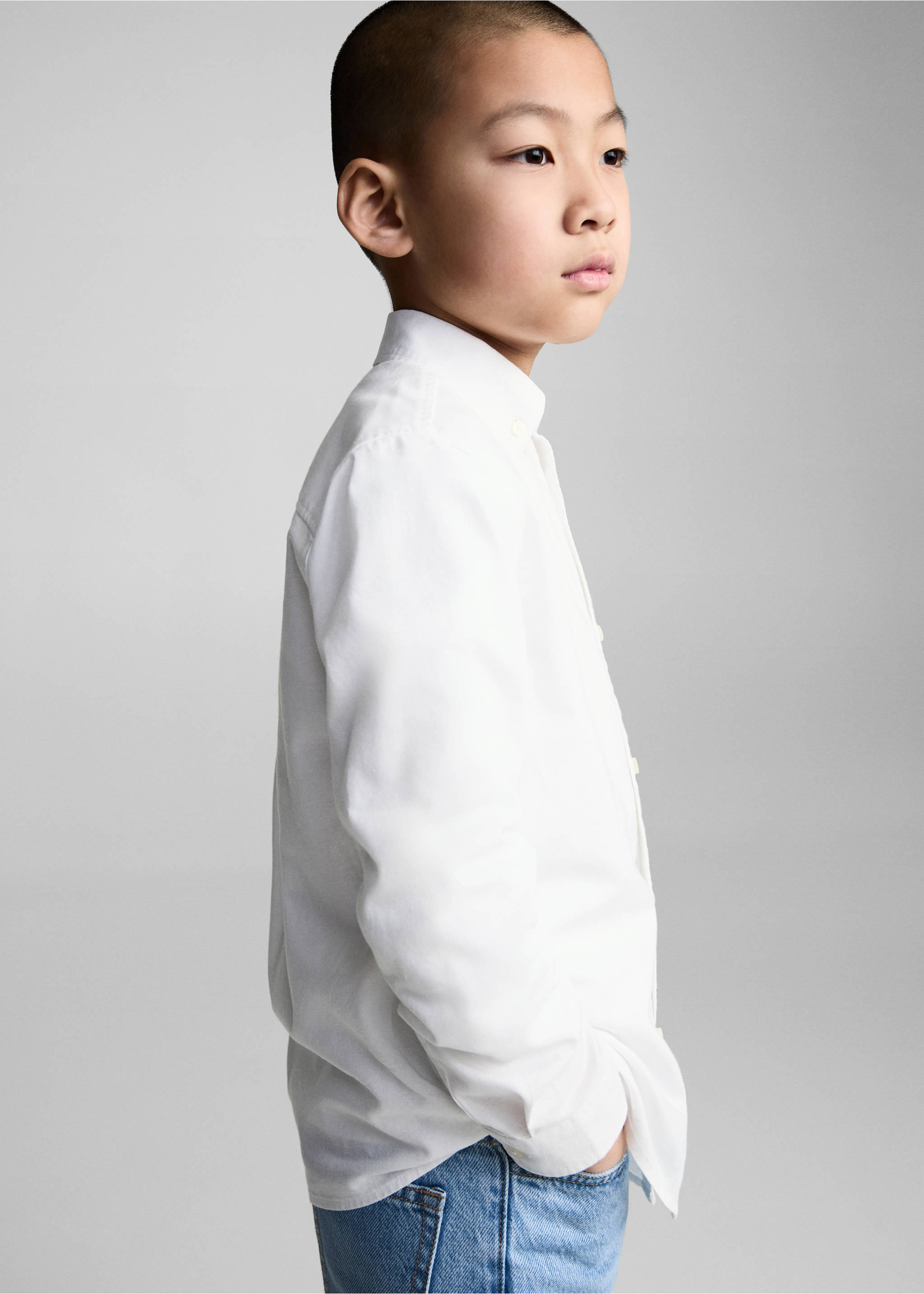 100% cotton Oxford shirt - Details of the article 4, White. Ref: 87050431-00.