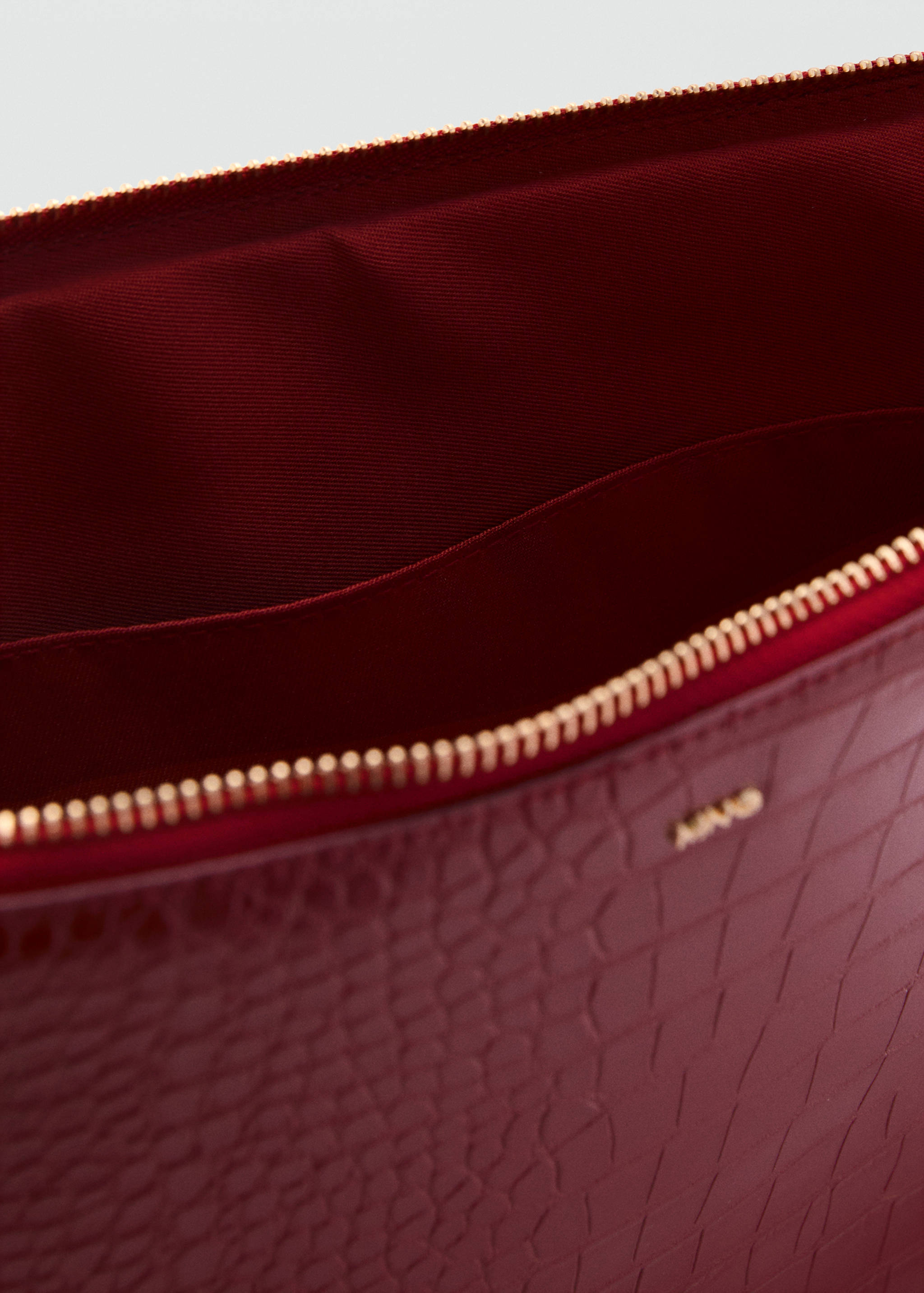 Laptop-Hülle mit Kroko-Prägung - Detail des Artikels 1