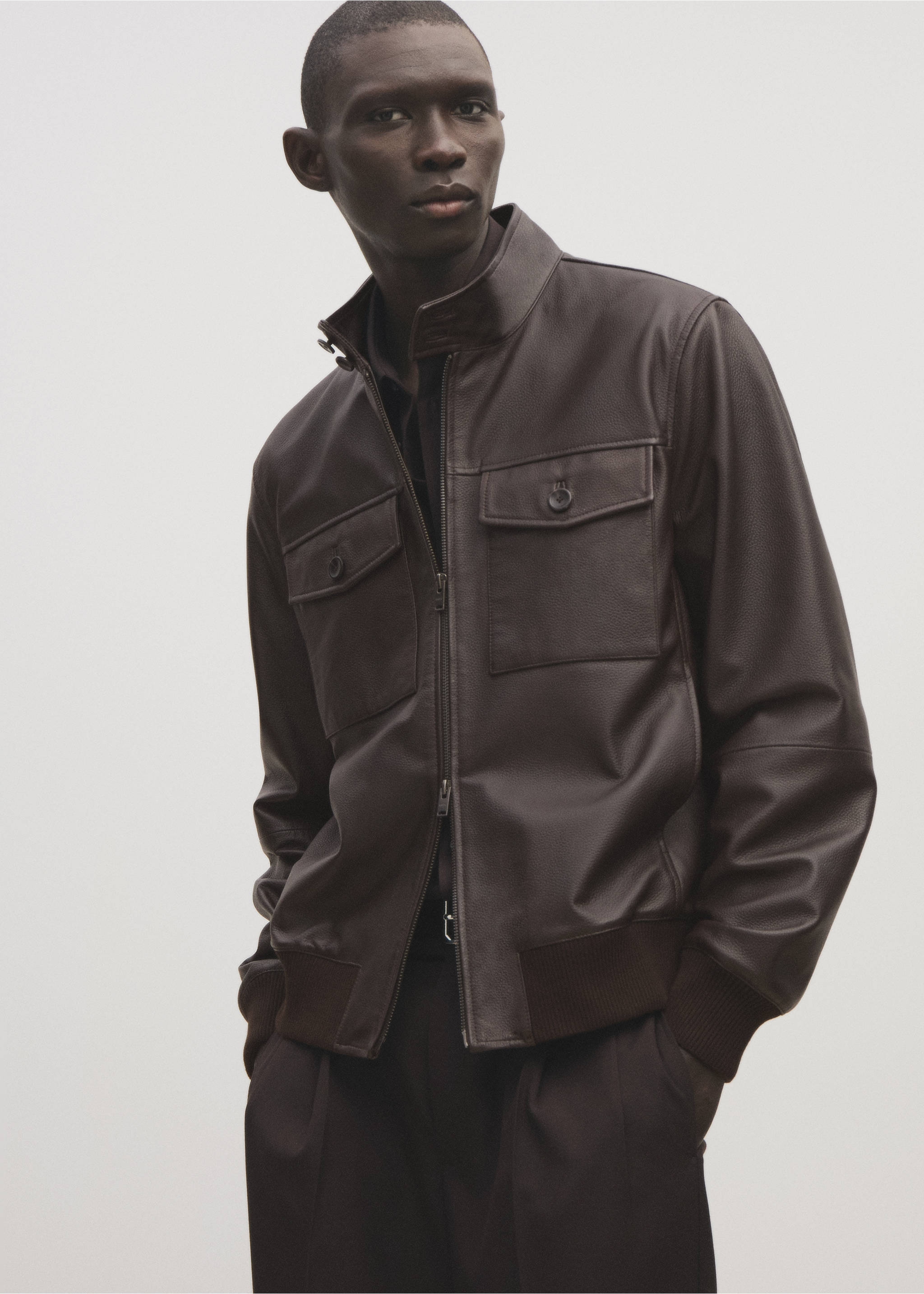 Blouson biker cuir poches - Détail de l'article 5, Marron. Ref: 87050576-00.