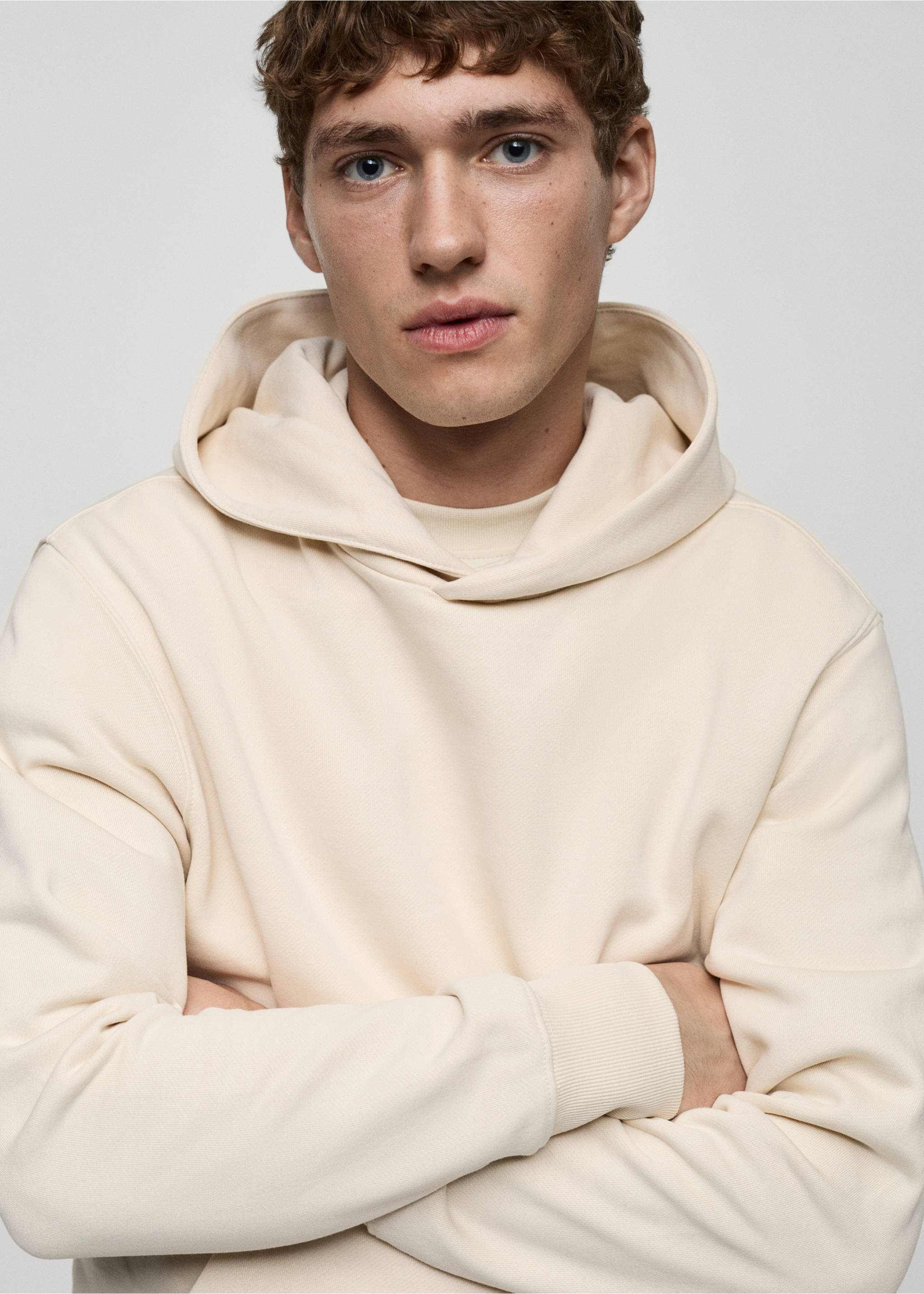 Baumwoll-Hoodie - Detail des Artikels 1, Ecru. Ref: 87050600-00.