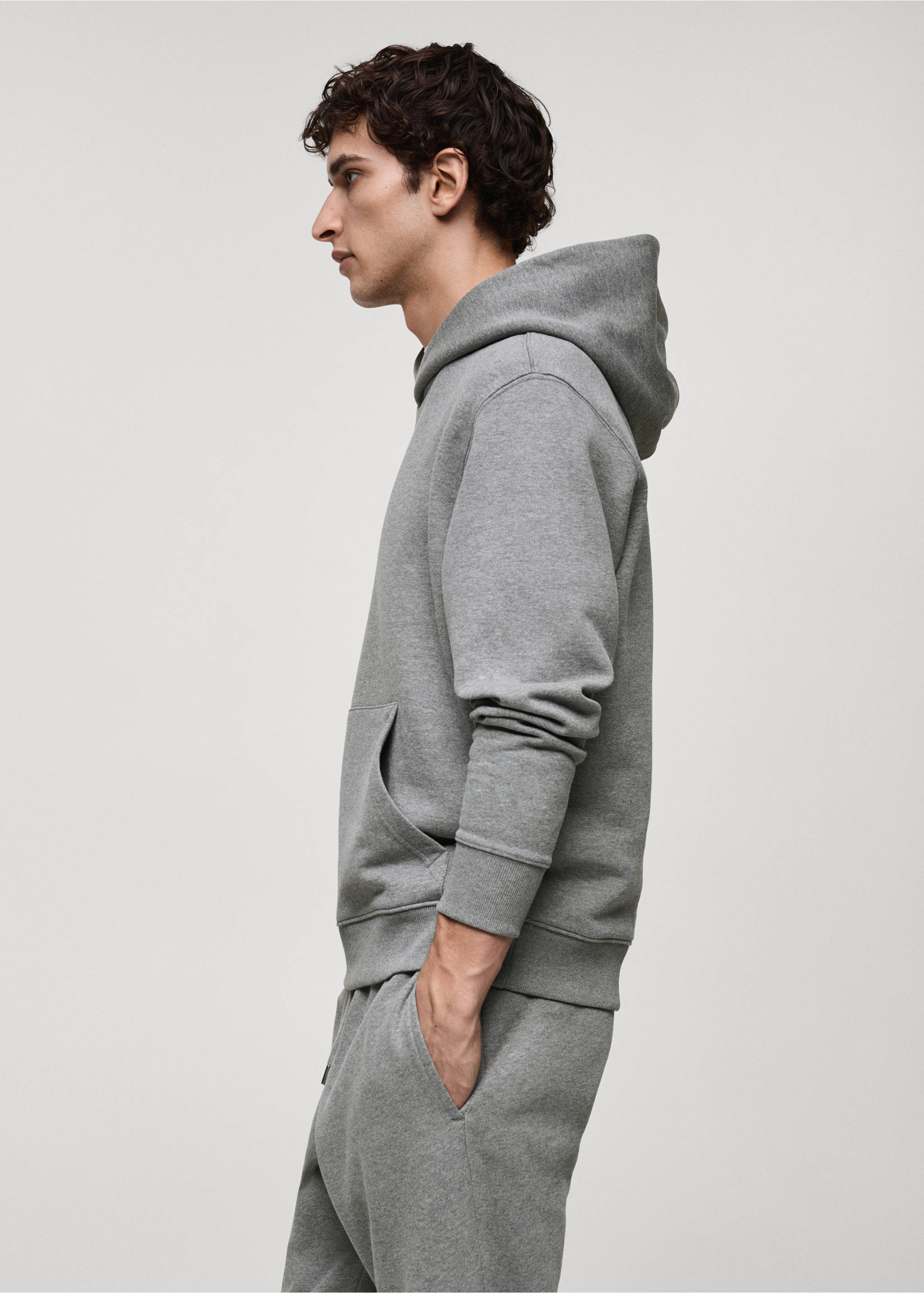 Sweater à capuche coton - Détail de l'article 2, Gris chiné moyen. Ref: 87050600-00.