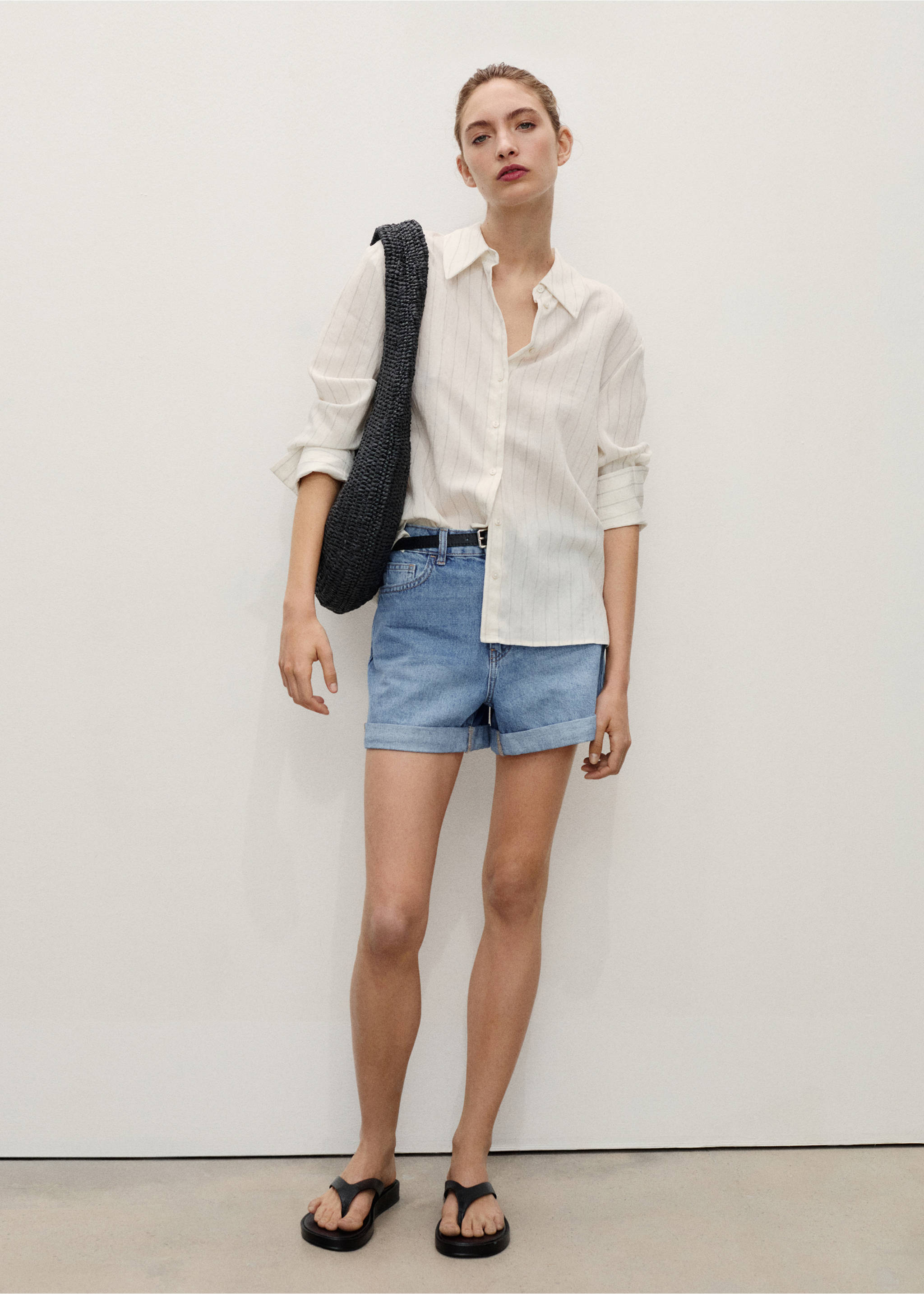 Shorts denim mom-fit tiro alto - Plano general, Azul medio. Ref: 87050603-00.