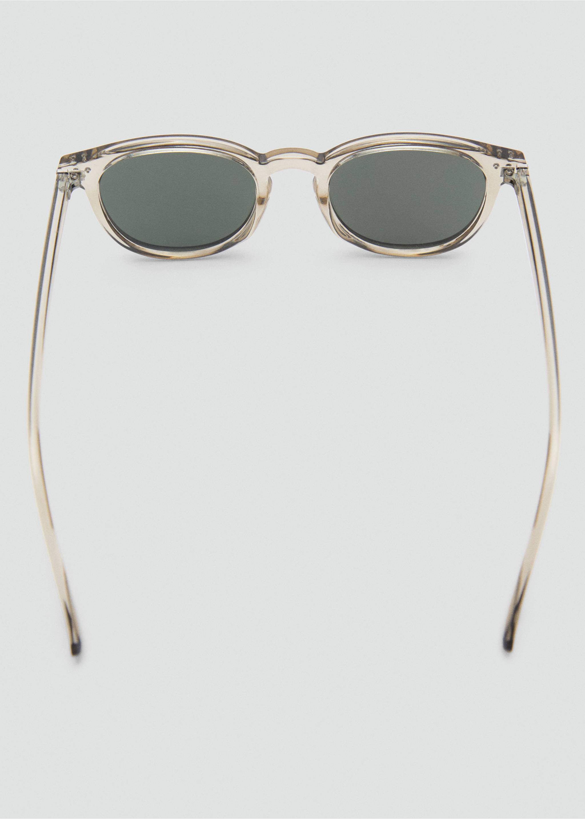 Gafas de sol montura redonda - Detalle del artículo 1, Gris. Ref: 87050606-00.