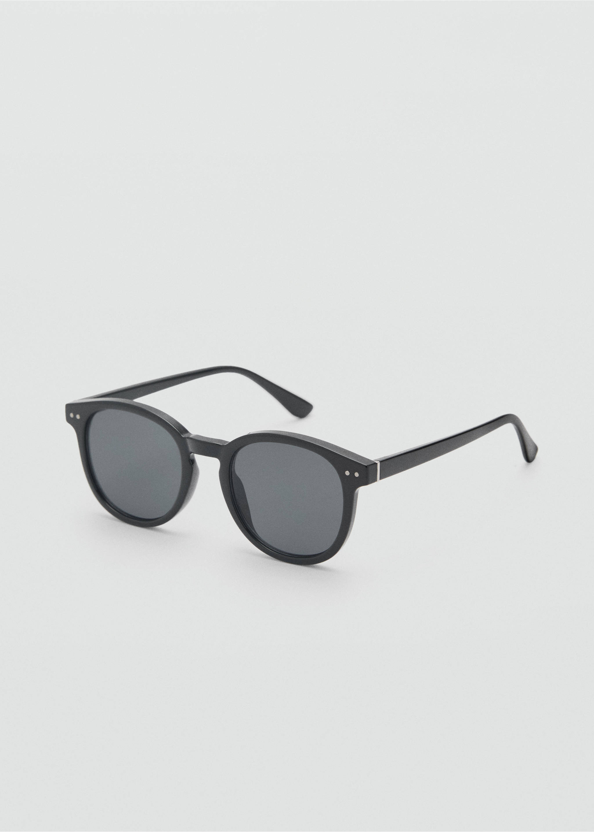 Round-framed sunglasses - Medium plane, Black. Ref: 87050606-00.