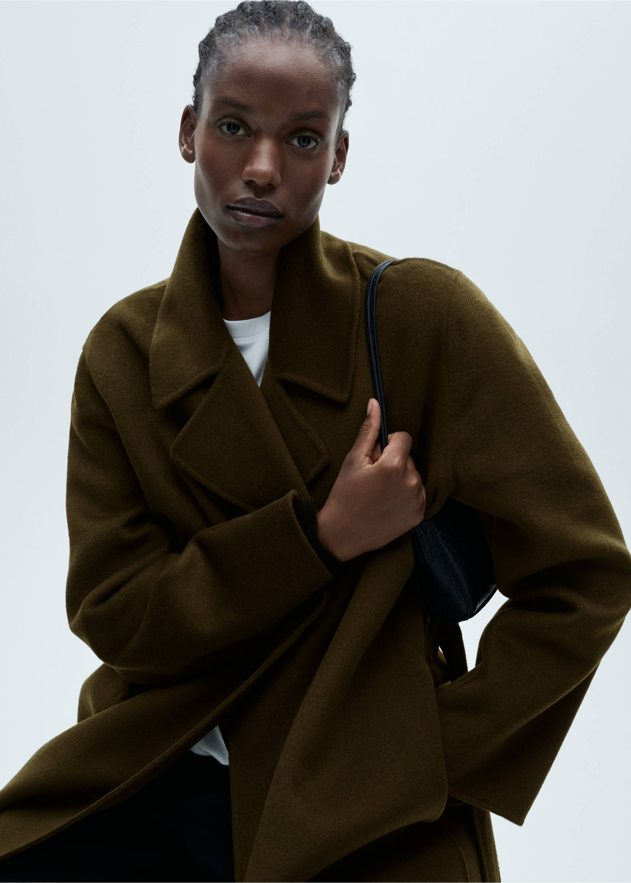 Handmade long coat with belt - Details of the article 4, Khaki. Ref: 87050616-00.