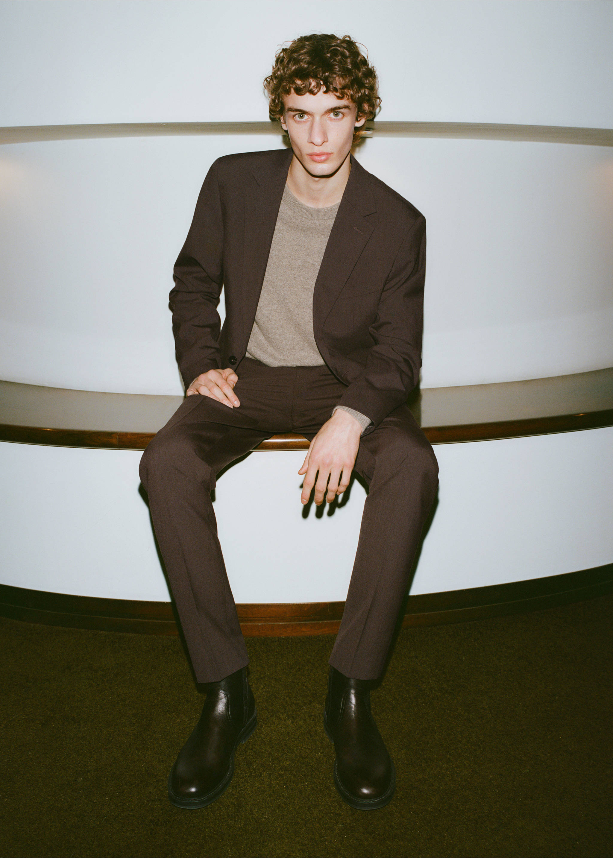 Super Slim Fit-Anzughose aus Stretchstoff - Detail des Artikels 3, Braun. Ref: 87050623-00.