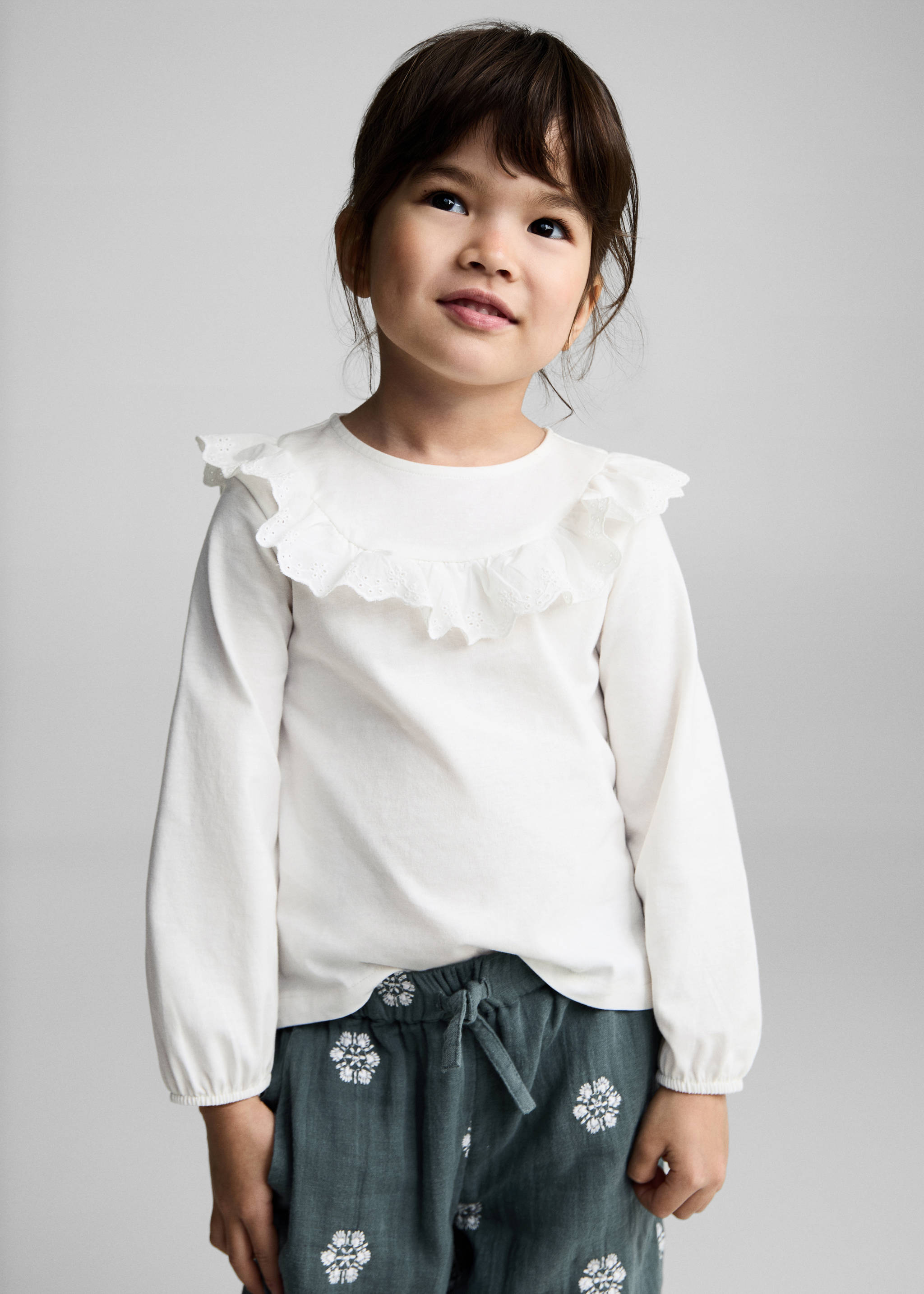 Baumwoll-T-Shirt mit Volant - Mittlere Ansicht