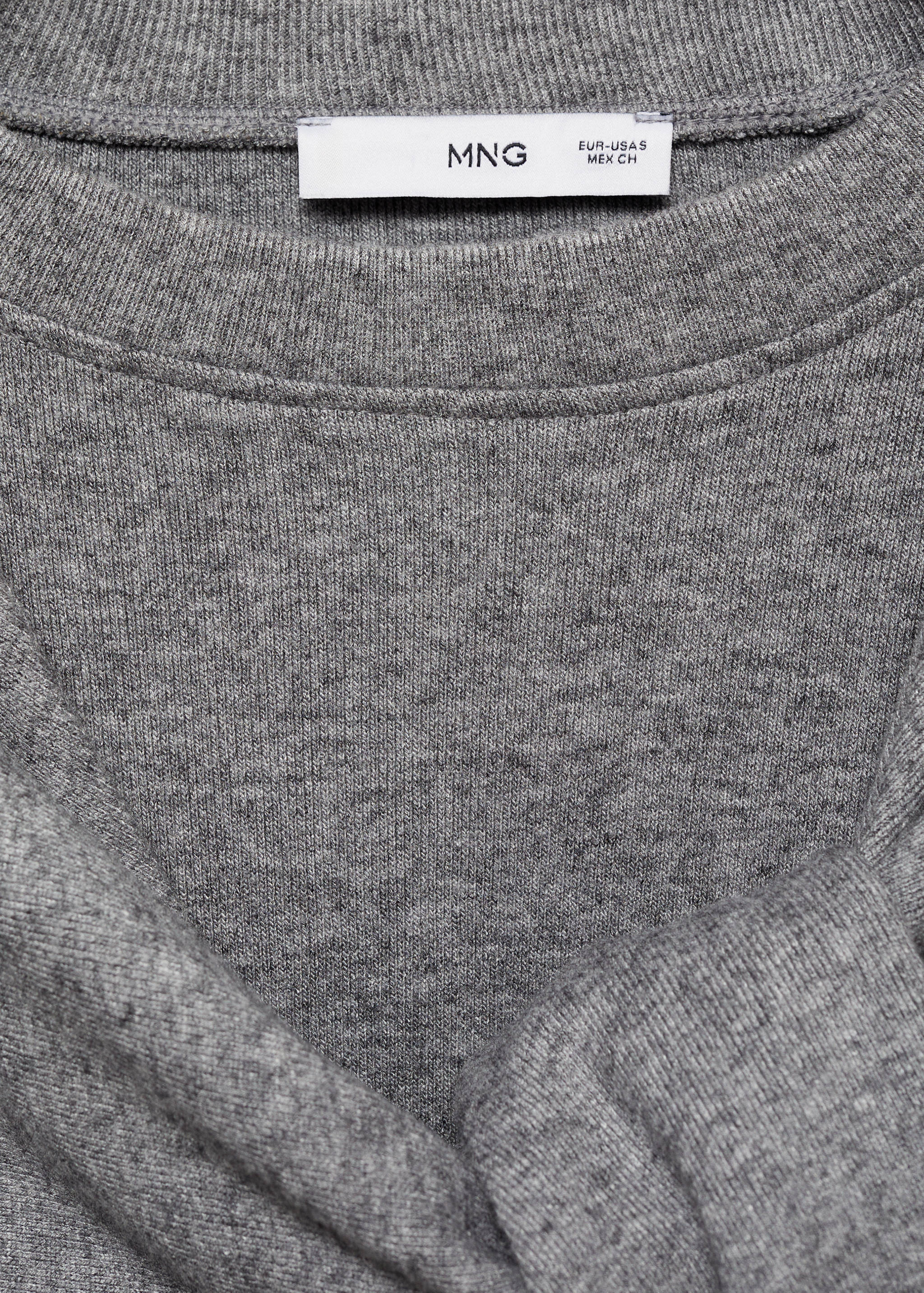 Sweatshirt with decorative sleeve - Details of the article 0