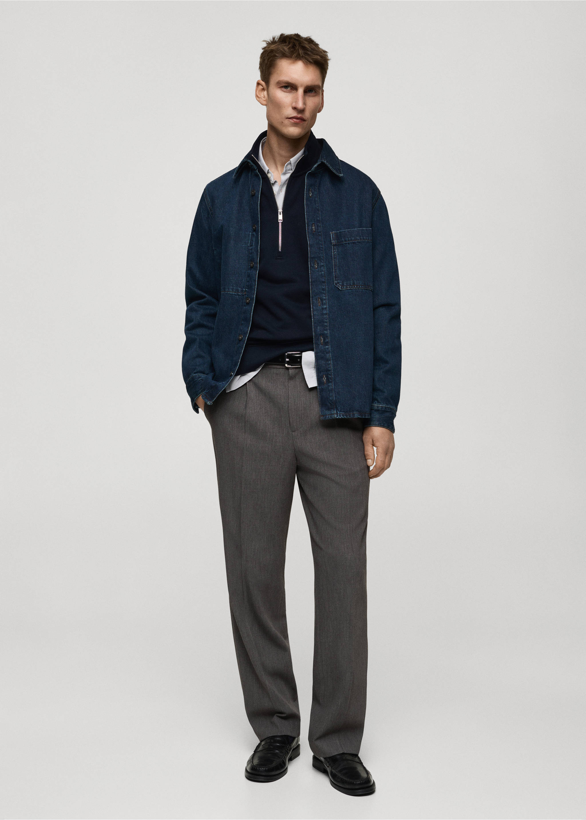 Straight-fit pleated trousers - General plane, Grey. Ref: 87050640-00.