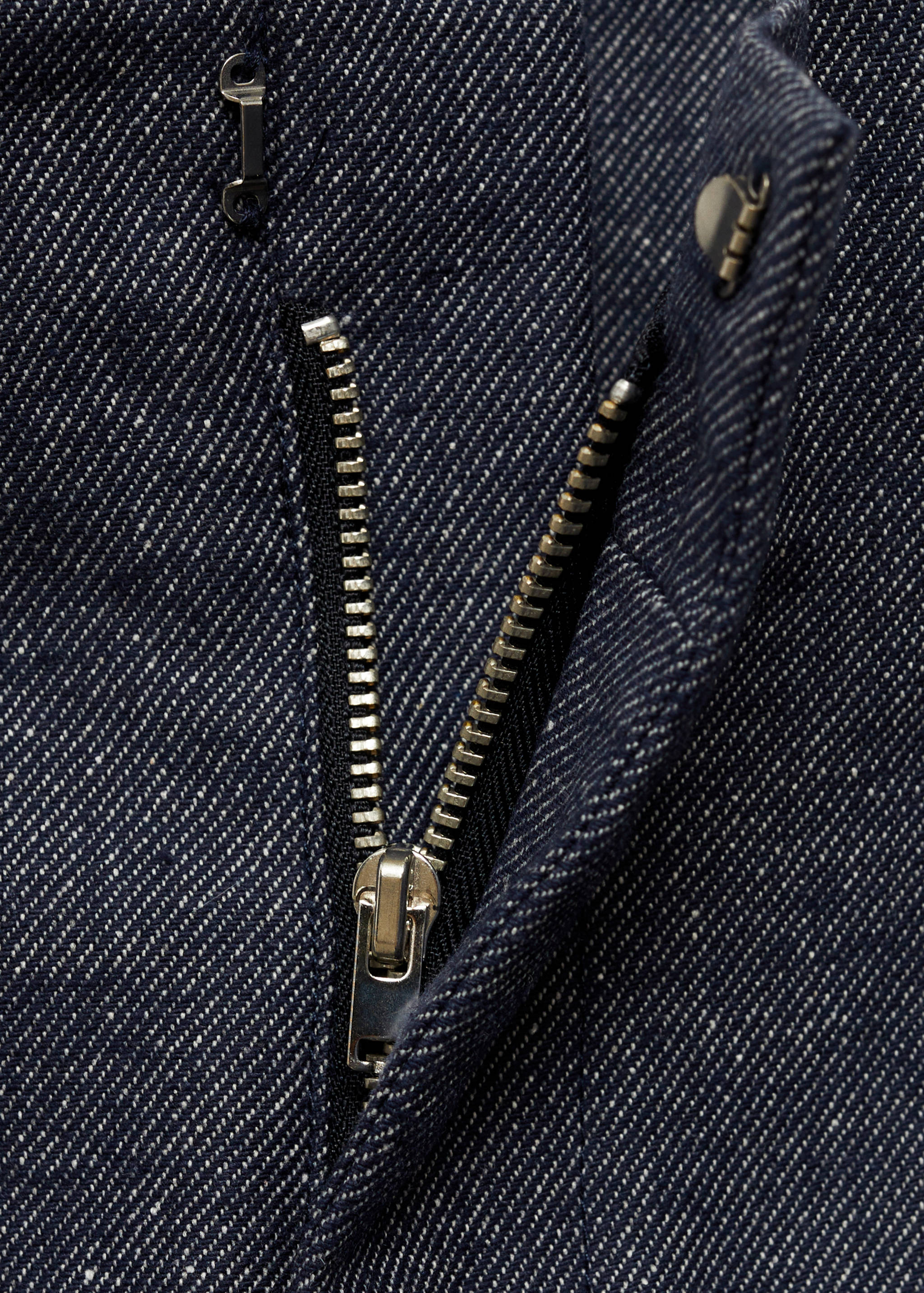 Wide leg pleated pants - Details of the article 8