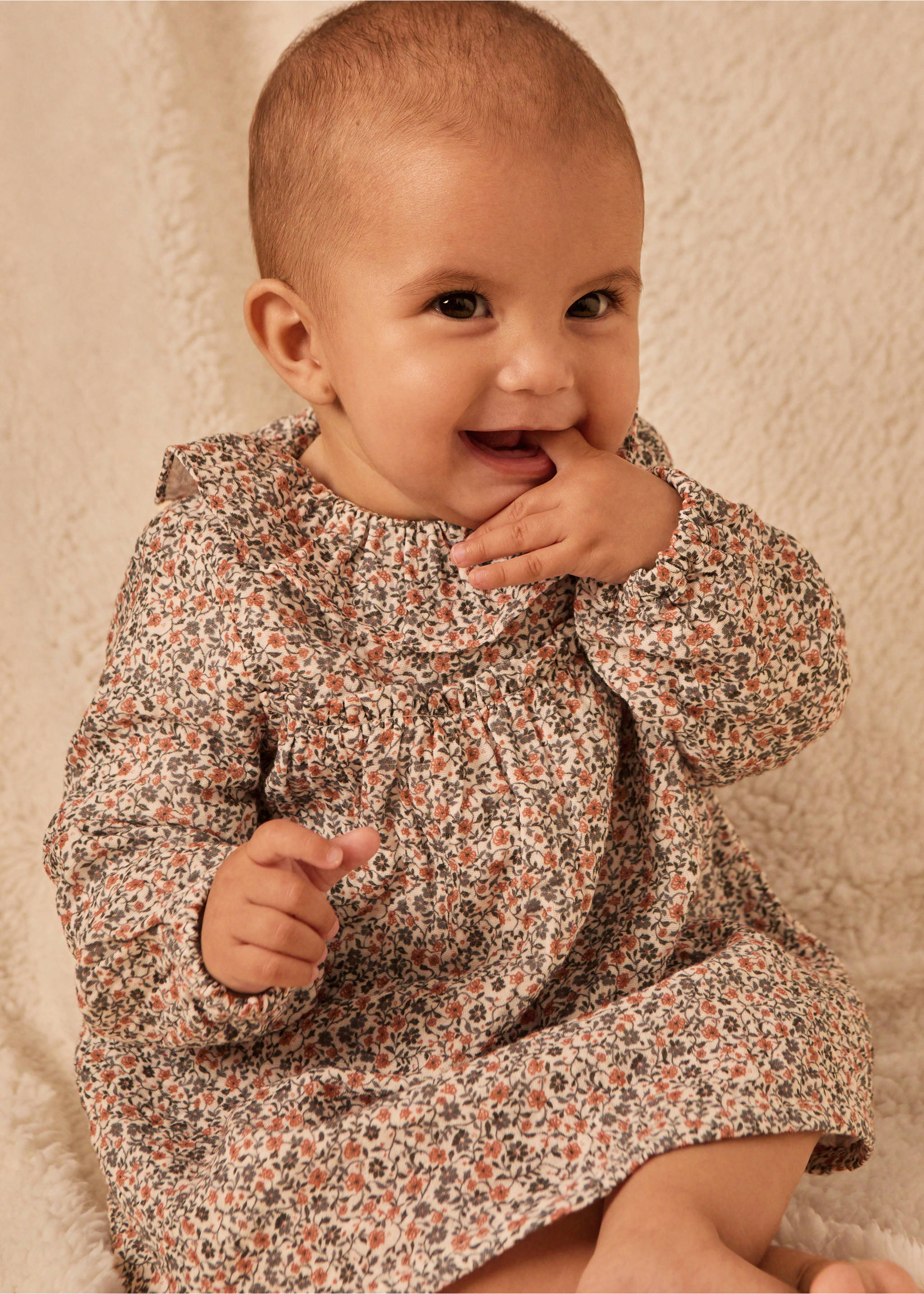 Robe et culotte imprimées - Détail de l'article 5, Blanc cassé. Ref: 87051058-00.