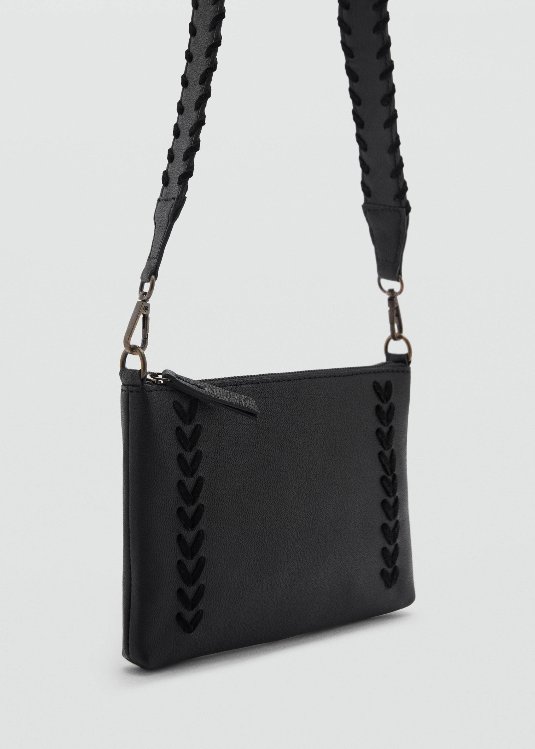 Bossa sobre pell - Pla mig