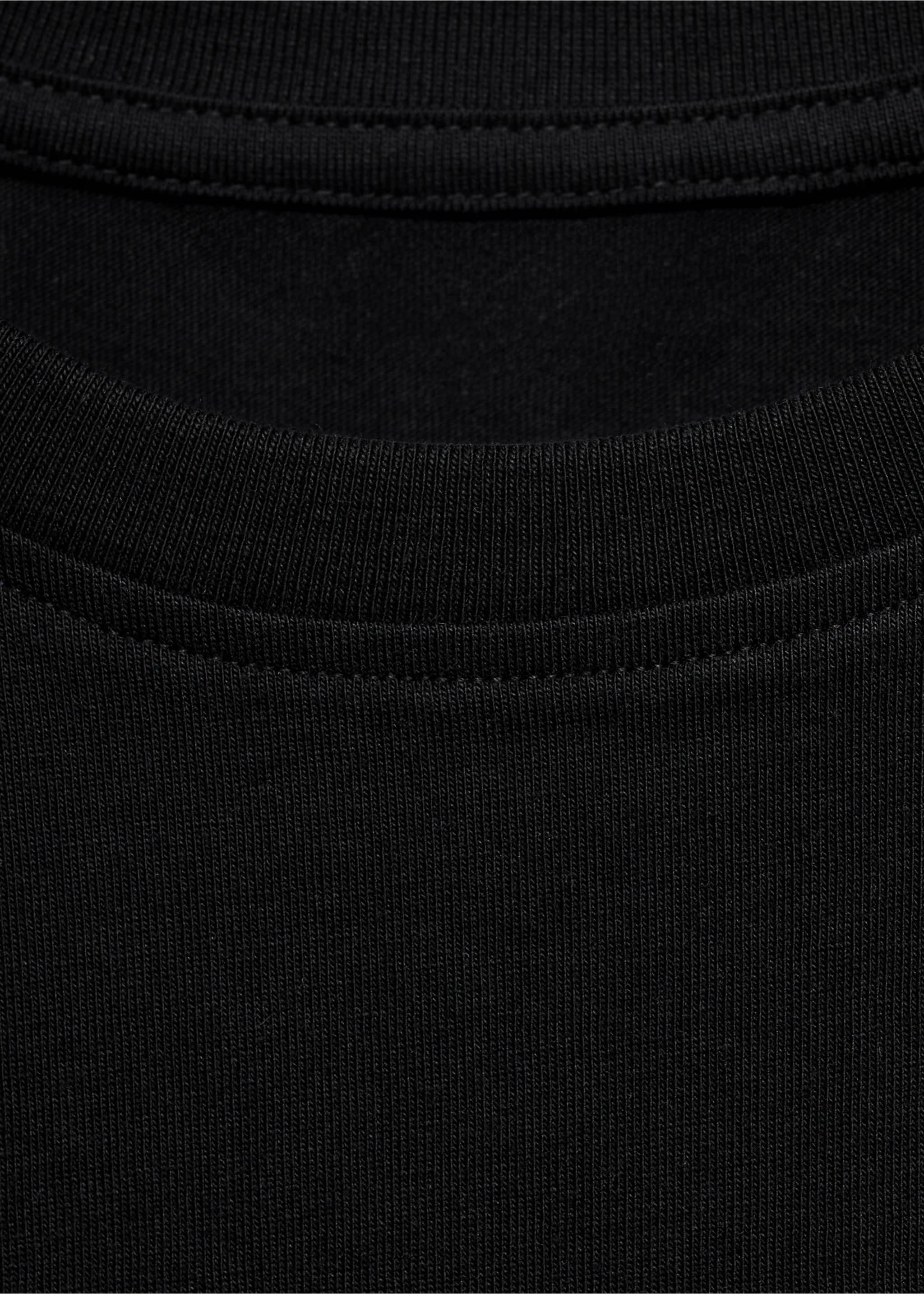 Tricou crop - Detaliu al articolului 8, Negru. Ref: 87052538-00.