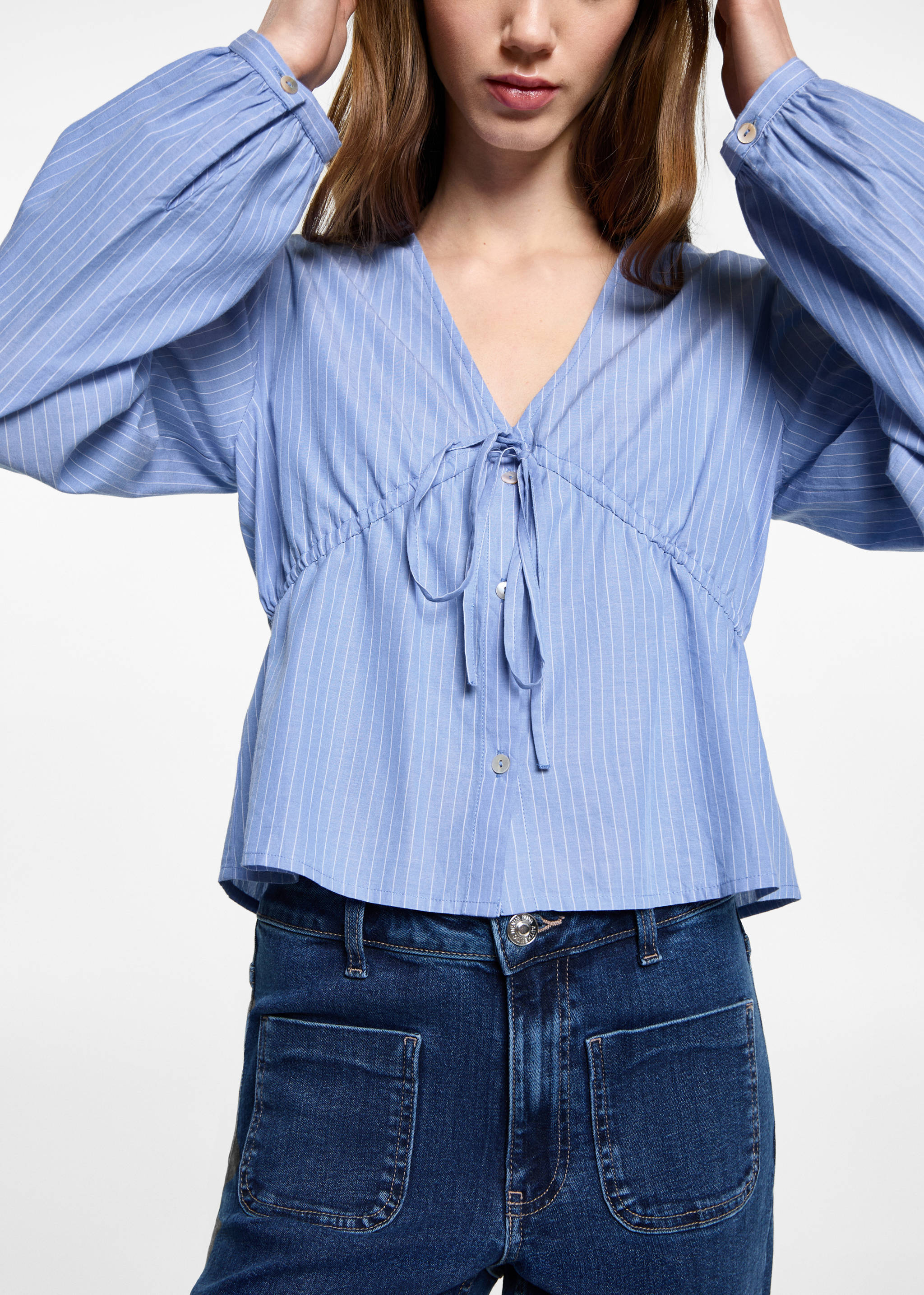 Gestreept T-shirt met strik - Detail van het artikel 6