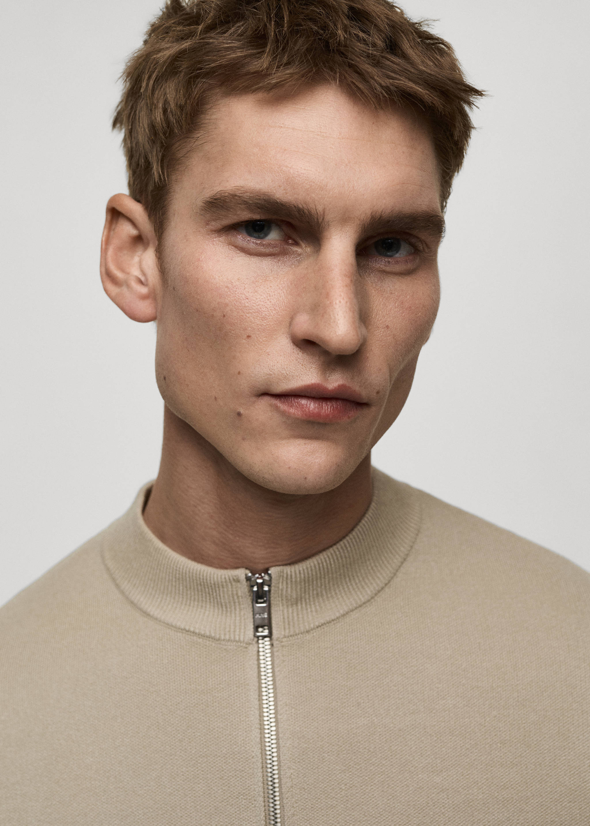 Zipped knit cardigan - Details of the article 1