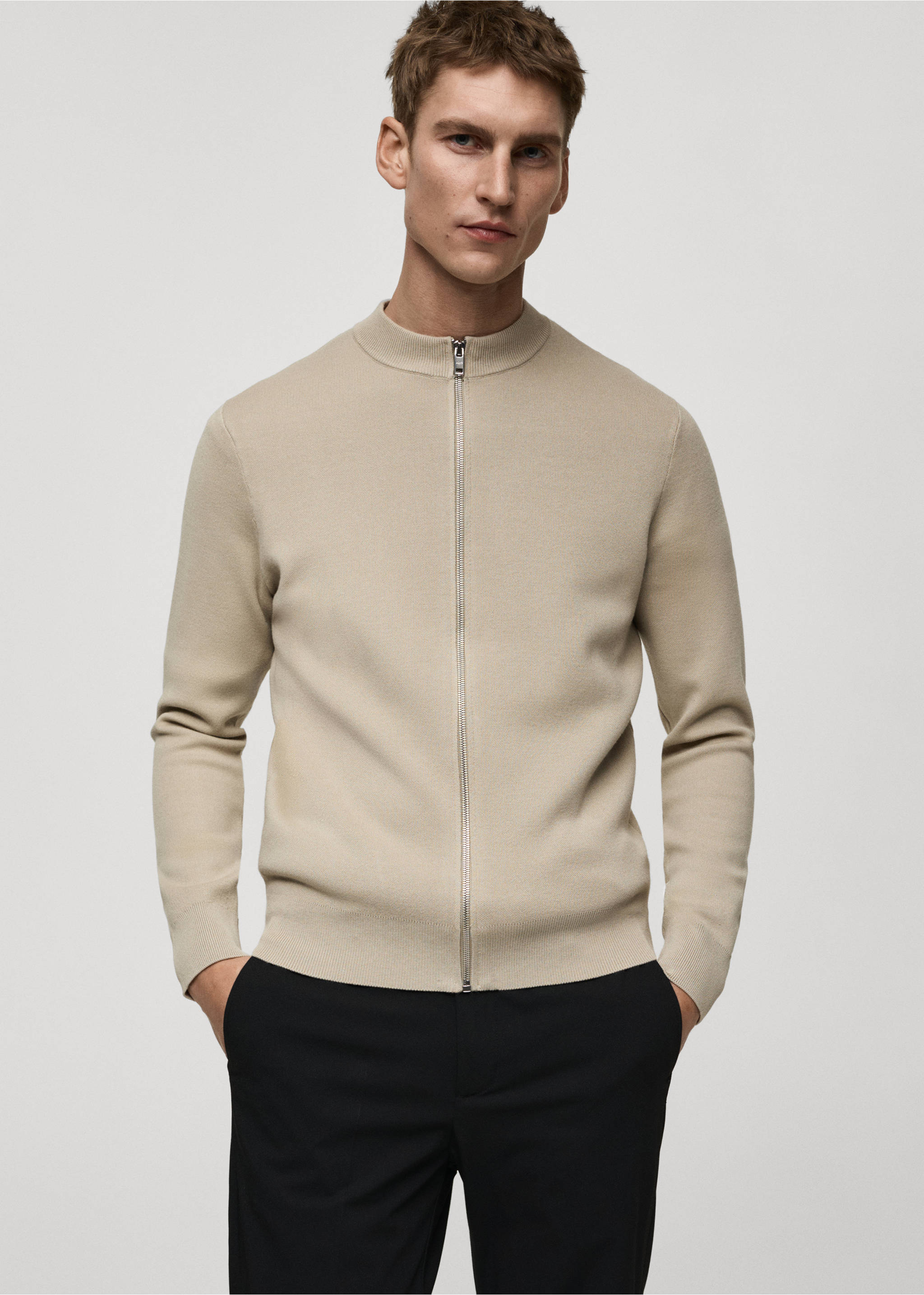 Cárdigan punto cremallera - Detalle del artículo 4, Beige. Ref: 87052890-00.