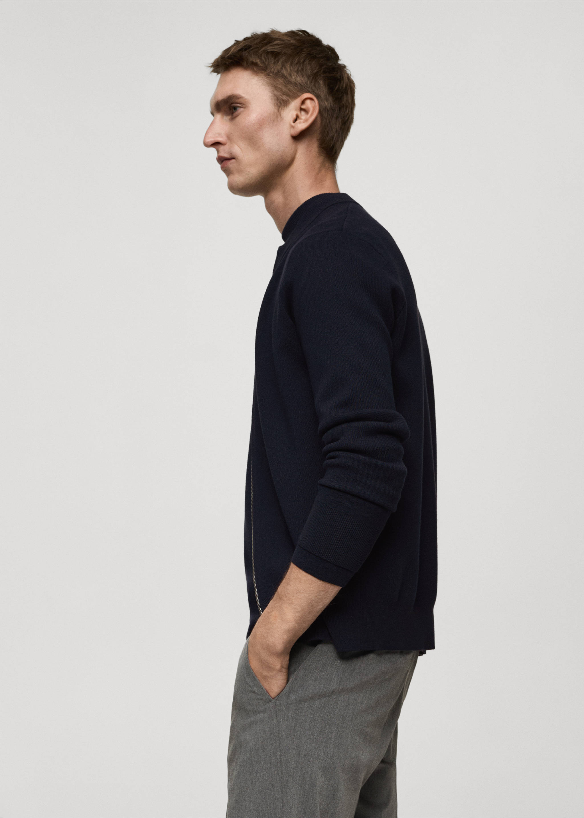 Zipped knit cardigan - Details of the article 2, Dark Navy. Ref: 87052890-00.