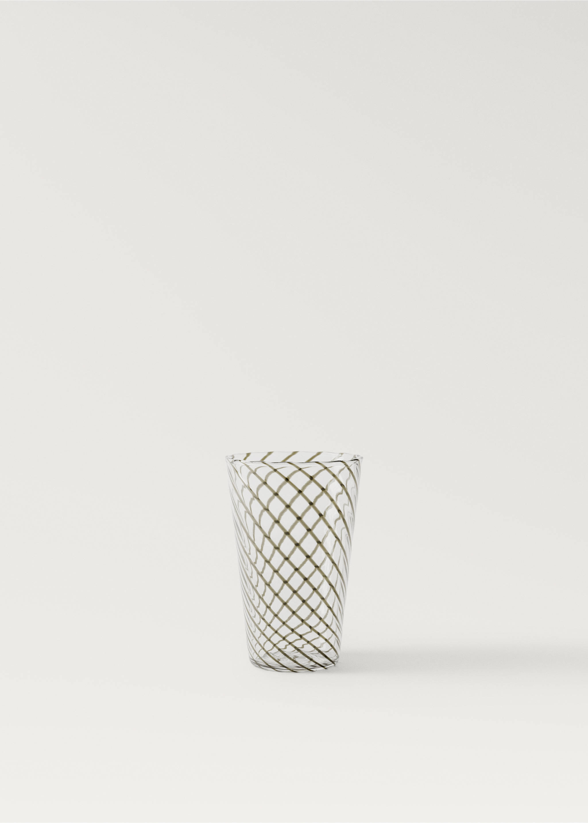 Medium borosilicate glass with coloured spiral - Article without model, Black. Ref: 87052928-00.